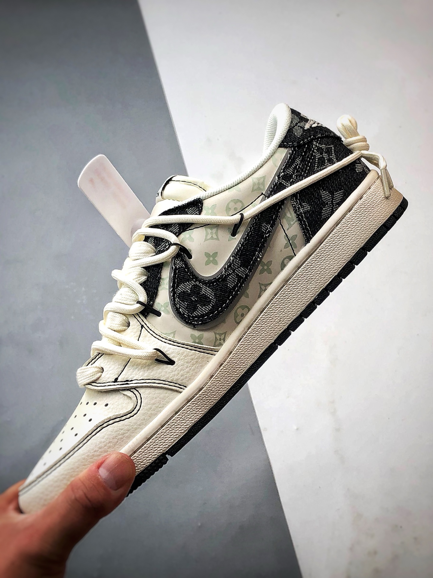 310 Air Jordan 1 Low OG ”高端定制” LV白黑印花牛仔解构 YX5066-388