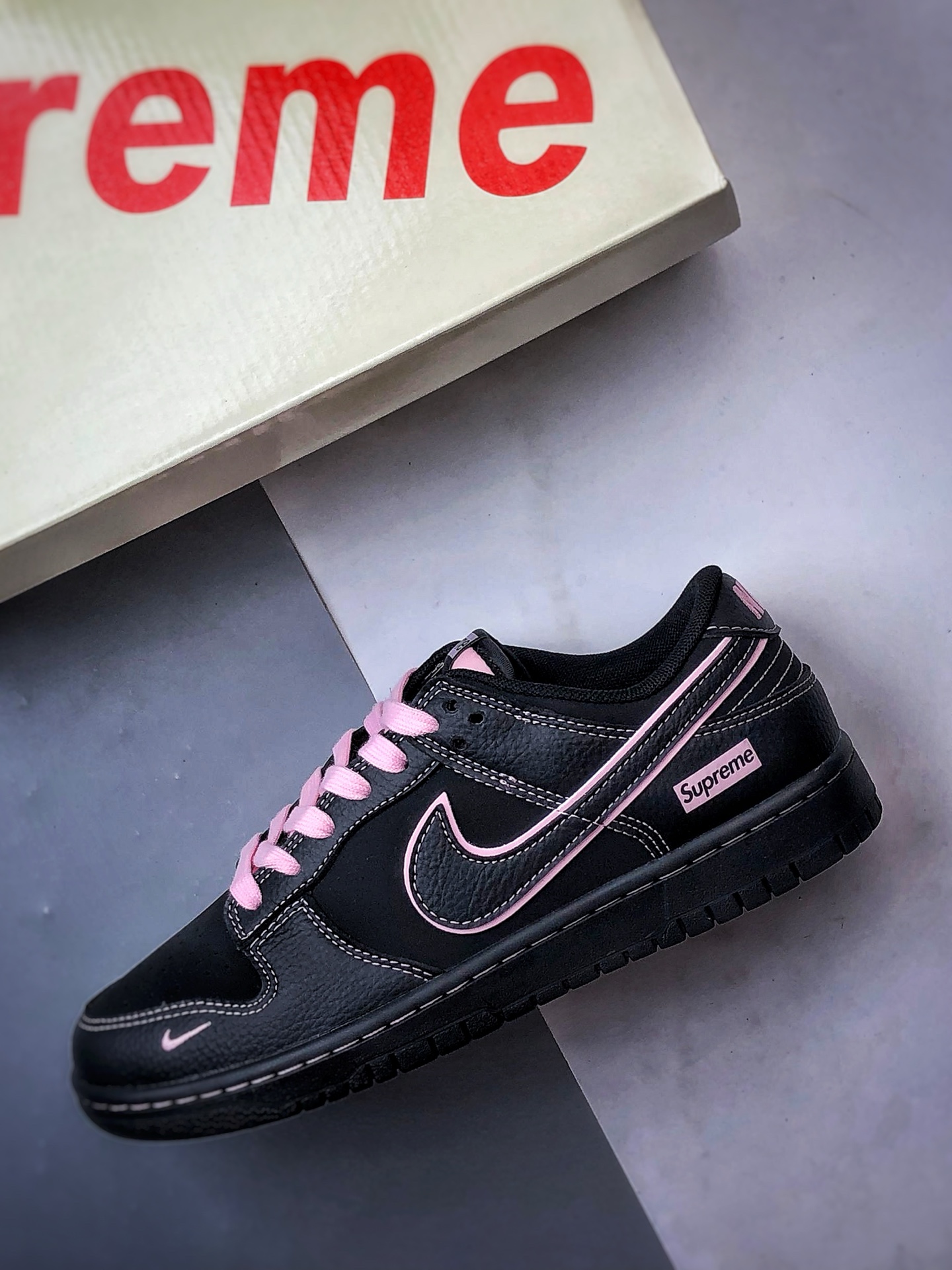 NK Dunk Low Retro ”DIY高端定制” Sup黑粉 低帮休闲运动板鞋 QW5836-014