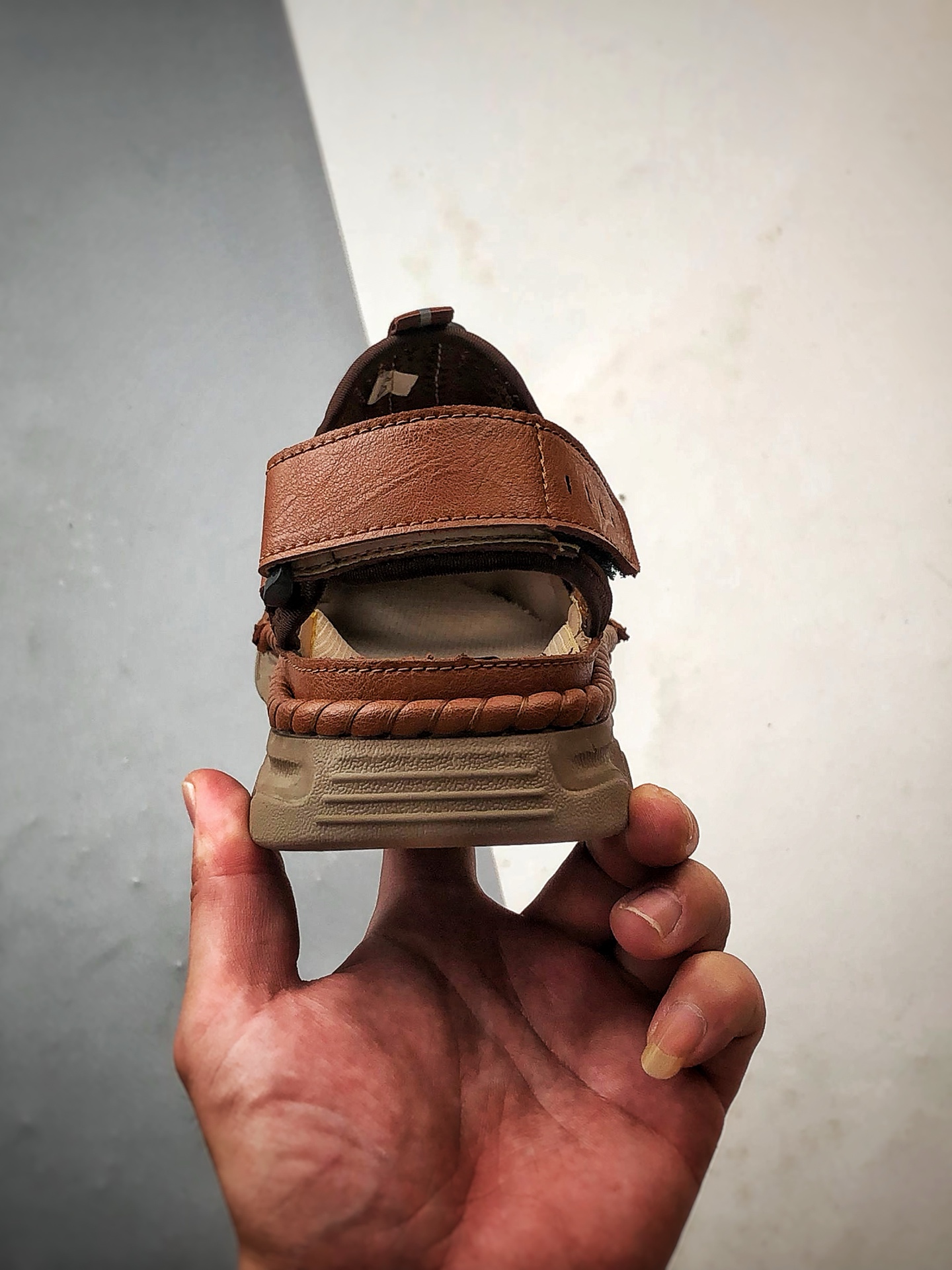 Ecco/爱步 户外休闲凉鞋系列 舒适透气网布运动包头沙滩凉鞋-莆田鞋,莆田鞋货源,高仿鞋,高仿鞋货源,安福档口,莆田高仿鞋,莆田鞋批发,高仿鞋批发,莆田高仿运动鞋,高仿运动鞋,莆田运动鞋 Ecco/爱步 户外休闲凉鞋系列 舒适透气网布运动包头沙滩凉鞋