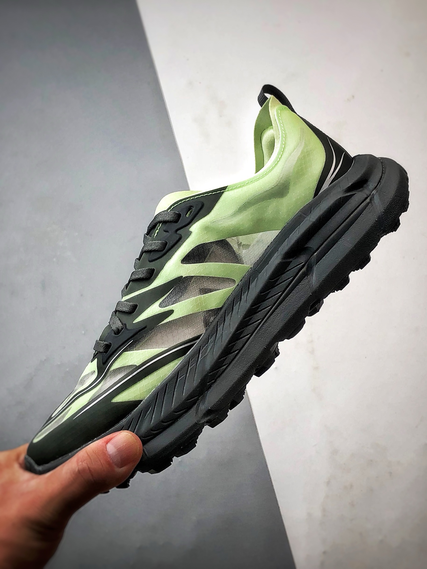 Hoka One One Mafate Speed 4 Lite 黑绿色 玛法特低帮轻量户外运动鞋 1168450-LHC