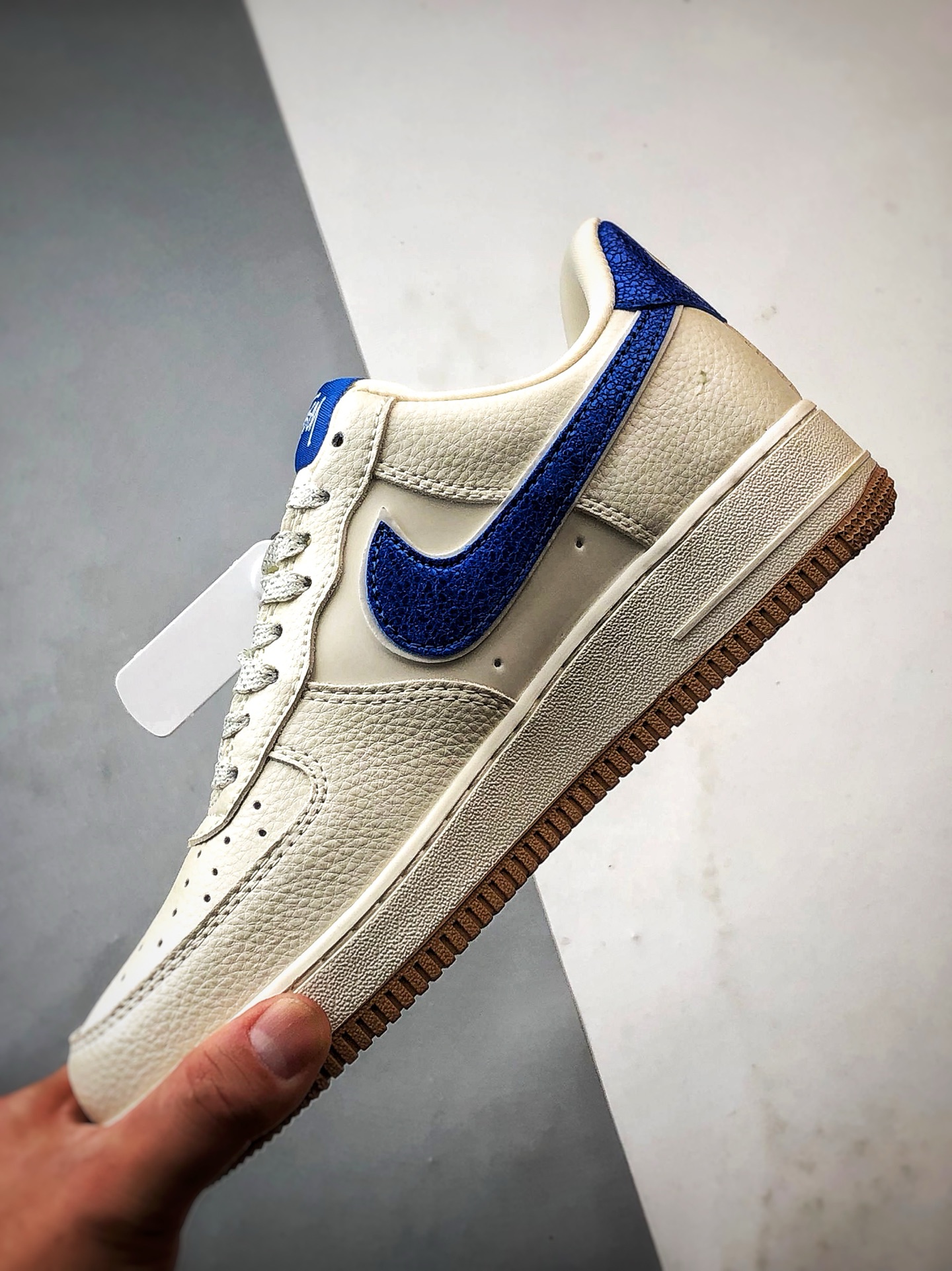 Stussy x Air Force 1 Low 米白宝蓝钩 KJ1688-006-莆田鞋,莆田鞋货源,高仿鞋,高仿鞋货源,安福档口,莆田高仿鞋,莆田鞋批发,高仿鞋批发,莆田高仿运动鞋,高仿运动鞋,莆田运动鞋 Stussy x Air Force 1 Low 米白宝蓝钩 KJ1688-006