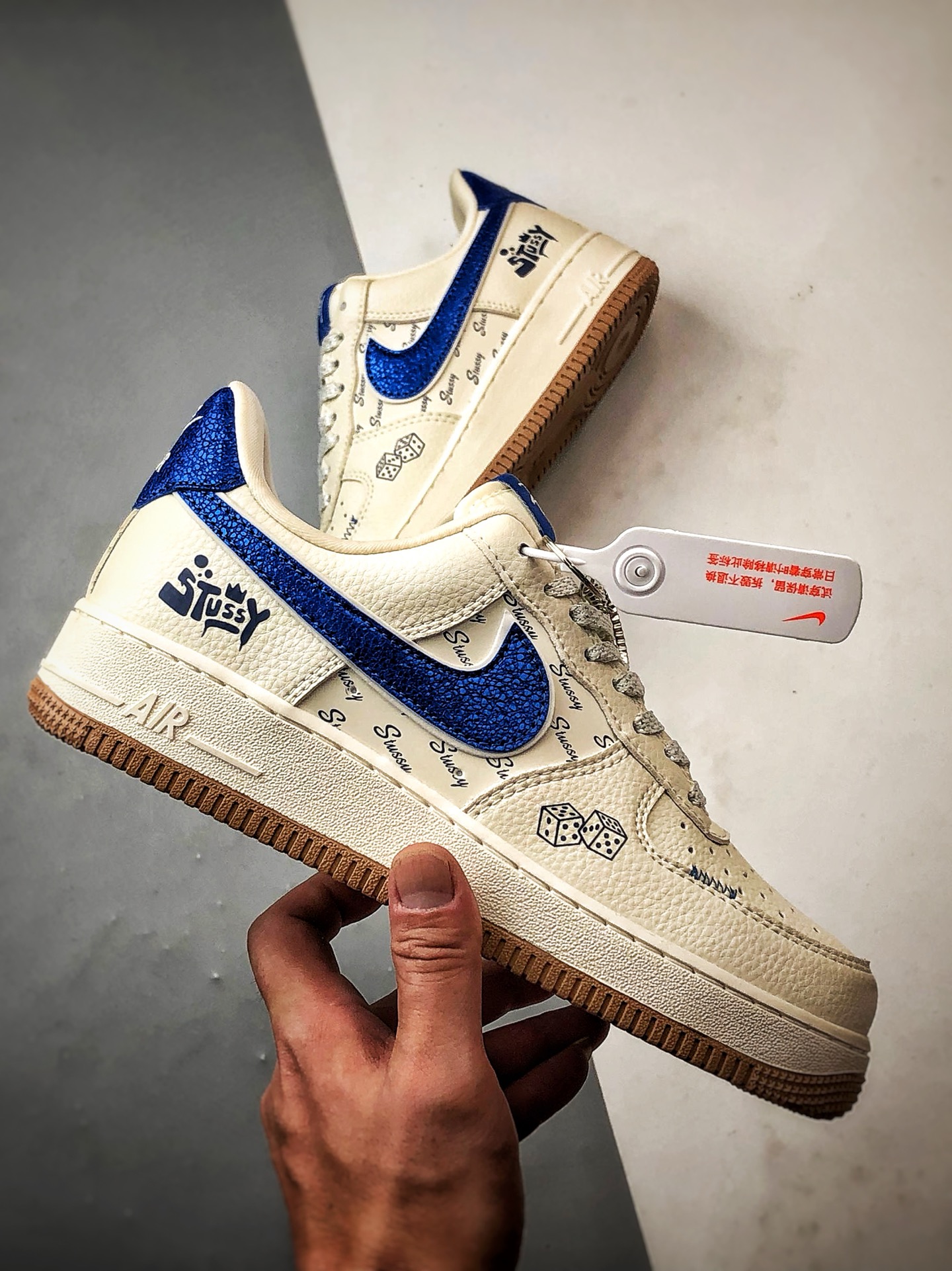 Stussy x Air Force 1 Low 米白宝蓝钩 KJ1688-006-莆田鞋,莆田鞋货源,高仿鞋,高仿鞋货源,安福档口,莆田高仿鞋,莆田鞋批发,高仿鞋批发,莆田高仿运动鞋,高仿运动鞋,莆田运动鞋 Stussy x Air Force 1 Low 米白宝蓝钩 KJ1688-006