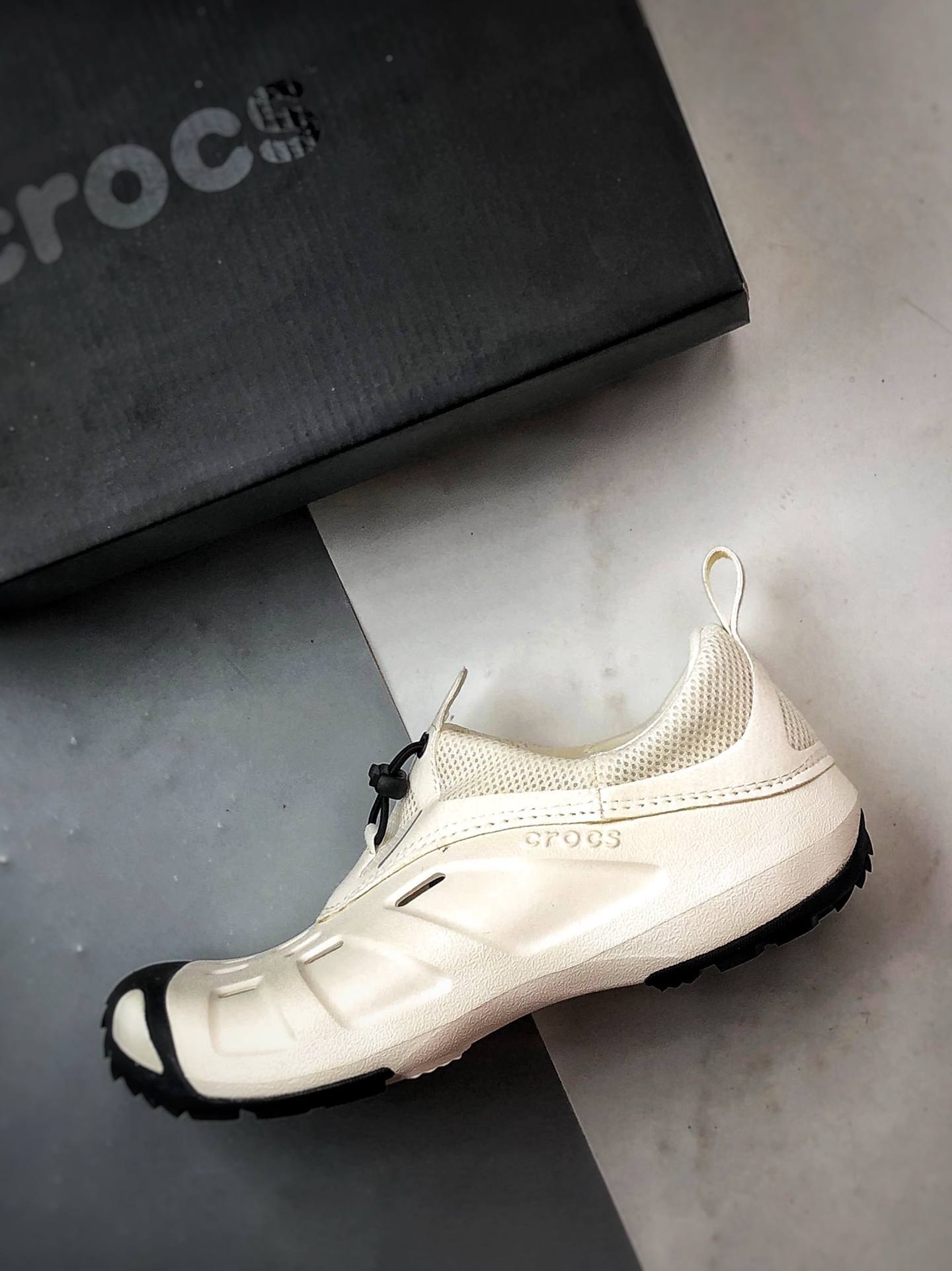 大爆款 盒装现货 新款出货 Crocs卡骆驰 Quick Trail EVA 白色 户外休闲舒适透气速干沙滩凉鞋