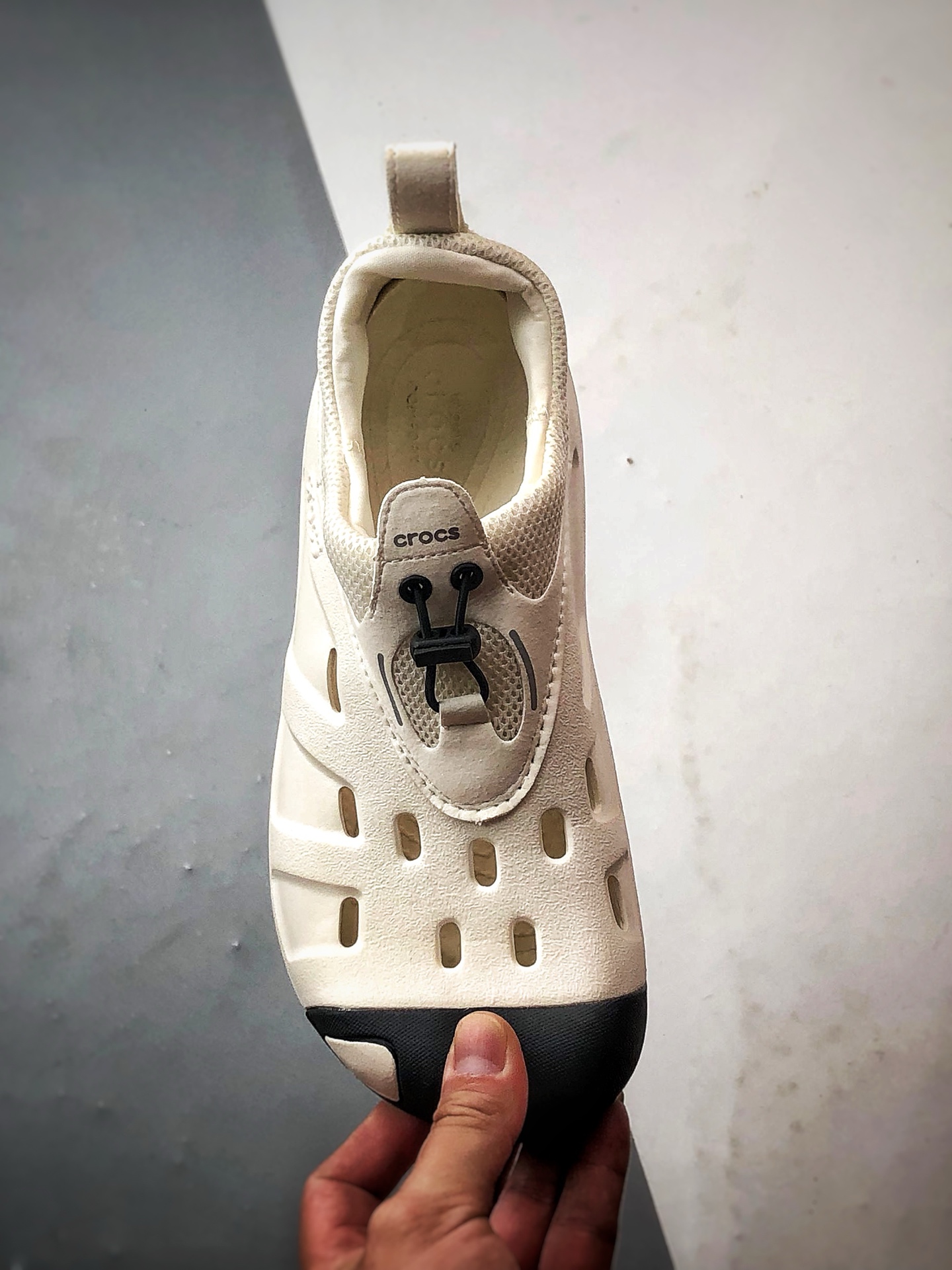 大爆款 盒装现货 新款出货 Crocs卡骆驰 Quick Trail EVA 白色 户外休闲舒适透气速干沙滩凉鞋