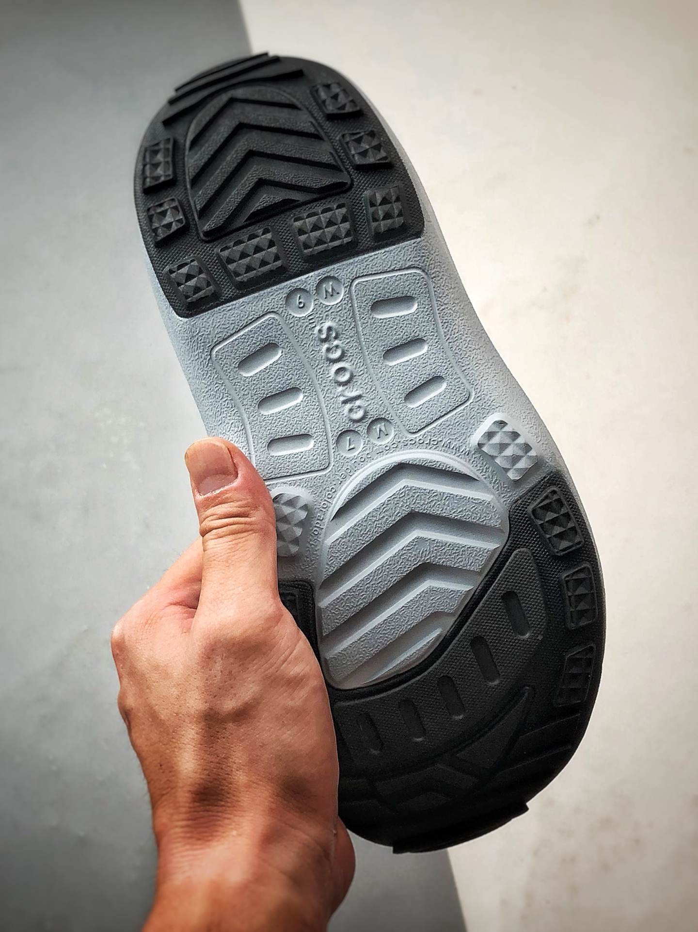 大爆款 盒装现货 新款出货 Crocs卡骆驰 Quick Trail EVA 蓝色 户外休闲舒适透气速干沙滩凉鞋-莆田鞋,莆田鞋货源,高仿鞋,高仿鞋货源,安福档口,莆田高仿鞋,莆田鞋批发,高仿鞋批发,莆田高仿运动鞋,高仿运动鞋,莆田运动鞋 大爆款 盒装现货 新款出货 Crocs卡骆驰 Quick Trail EVA 蓝色 户外休闲舒适透气速干沙滩凉鞋