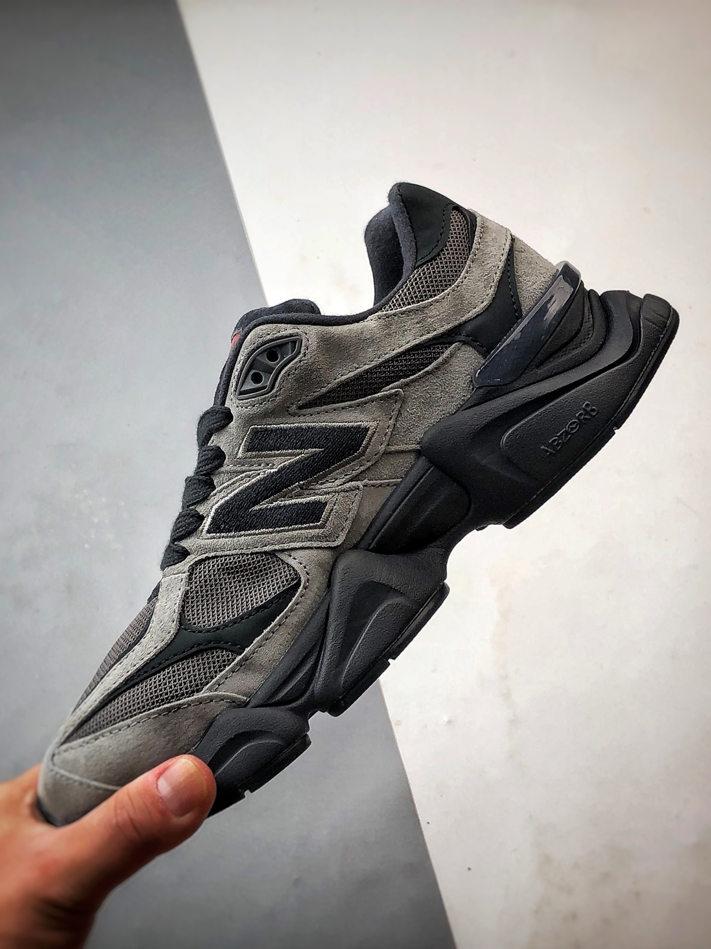 New Balance 9060 灰黑红 复古休闲运动老爹鞋 U9060JBO