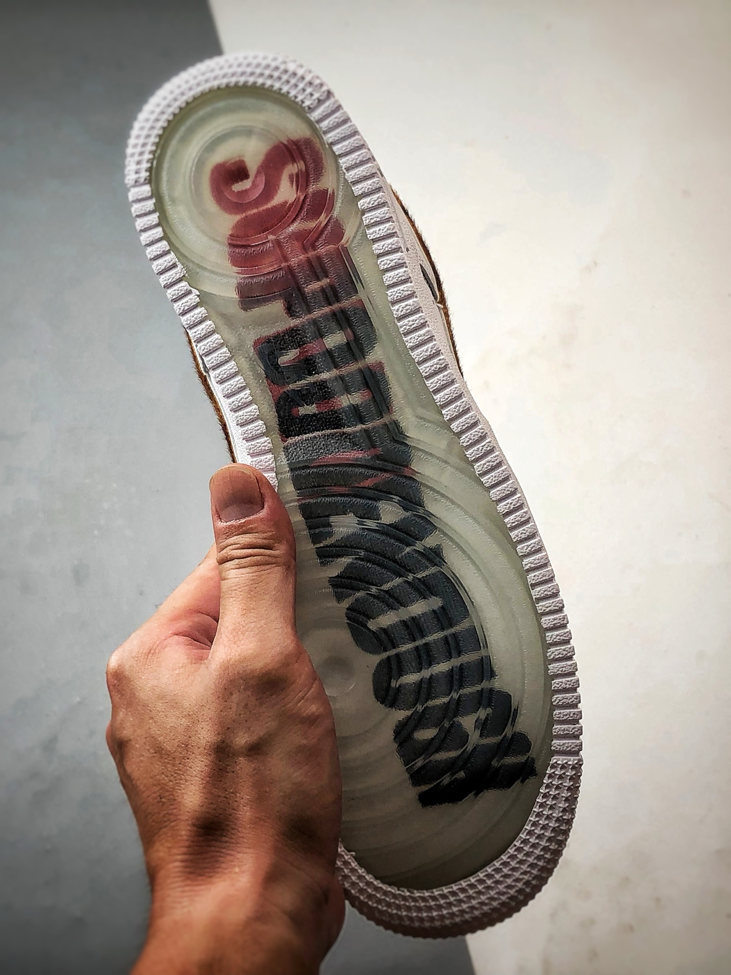 Sup x Goodenough x Air Force 1 Low 白棕豹纹钩 IM3483-100