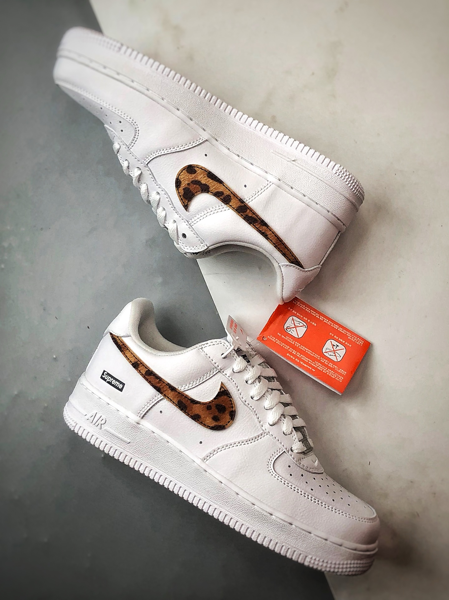 Sup x Goodenough x Air Force 1 Low 白棕豹纹钩 IM3483-100