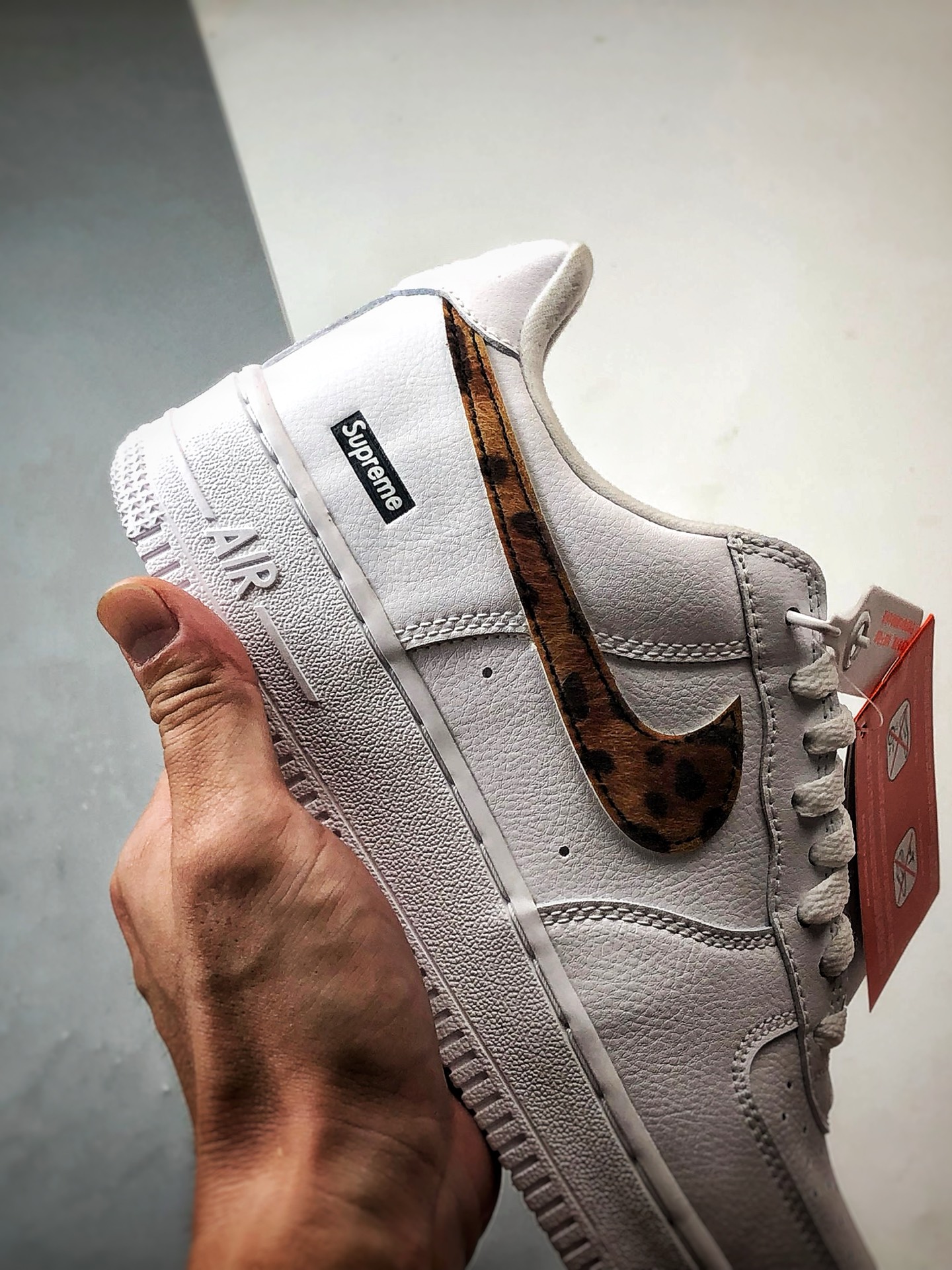 Sup x Goodenough x Air Force 1 Low 白棕豹纹钩 IM3483-100