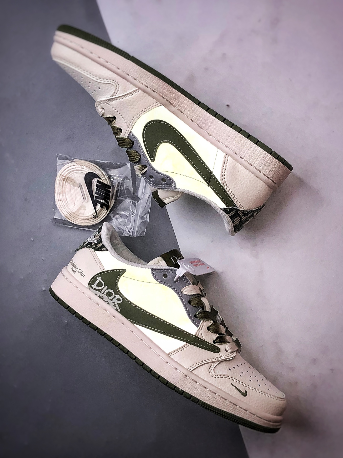 Air Jordan 1 Low OG ”高端定制” 迪奥米白绿倒钩 QW5088-203-莆田鞋,莆田鞋货源,高仿鞋,高仿鞋货源,安福档口,莆田高仿鞋,莆田鞋批发,高仿鞋批发,莆田高仿运动鞋,高仿运动鞋,莆田运动鞋 Air Jordan 1 Low OG ”高端定制” 迪奥米白绿倒钩 QW5088-203