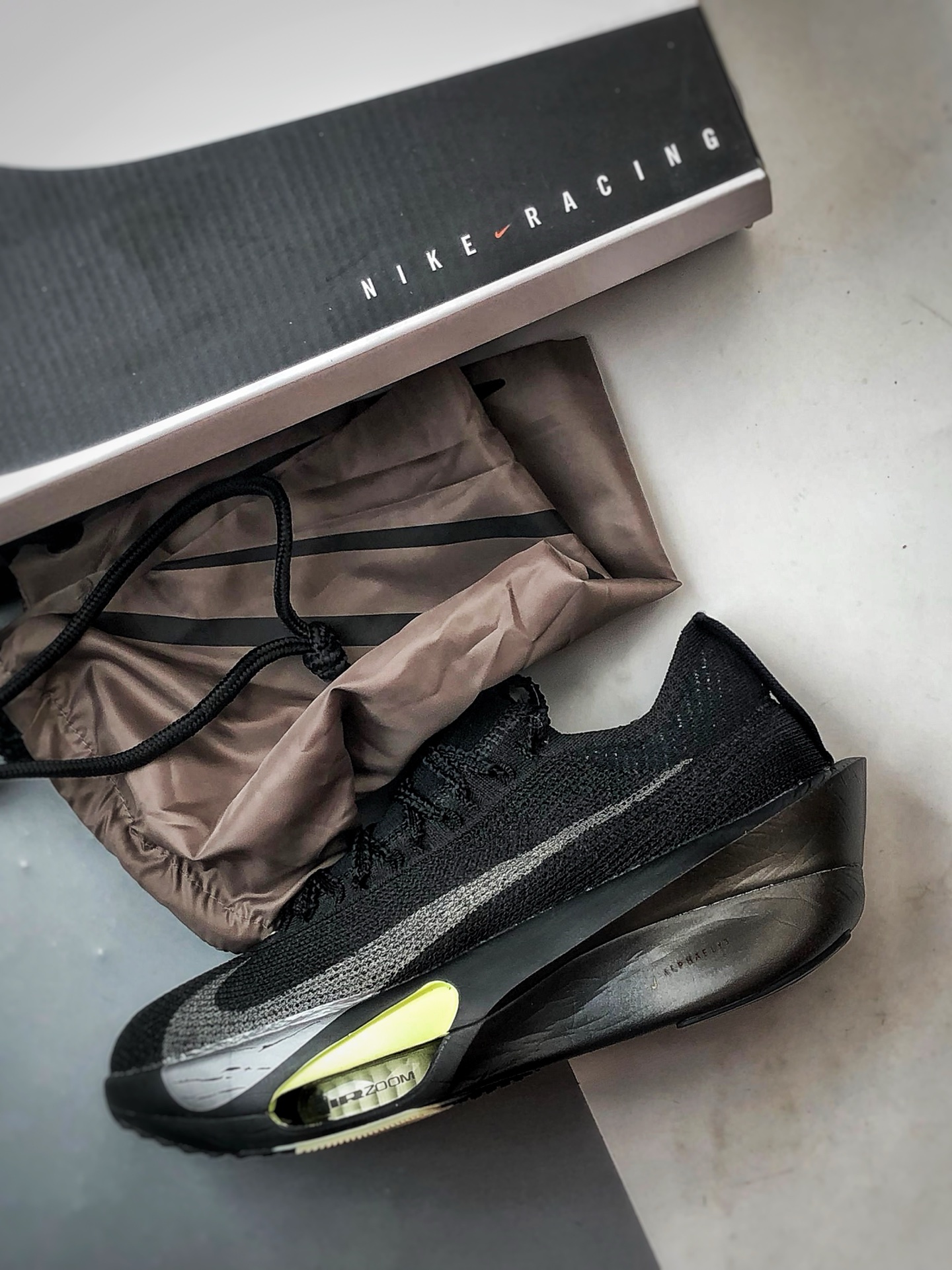 NK Air Zoom Alphafly 3 黑色 阿尔法飞行3代系列马拉松轻量竞速运动跑鞋 HV6350-001-莆田鞋,莆田鞋货源,高仿鞋,高仿鞋货源,安福档口,莆田高仿鞋,莆田鞋批发,高仿鞋批发,莆田高仿运动鞋,高仿运动鞋,莆田运动鞋 NK Air Zoom Alphafly 3 黑色 阿尔法飞行3代系列马拉松轻量竞速运动跑鞋 HV6350-001