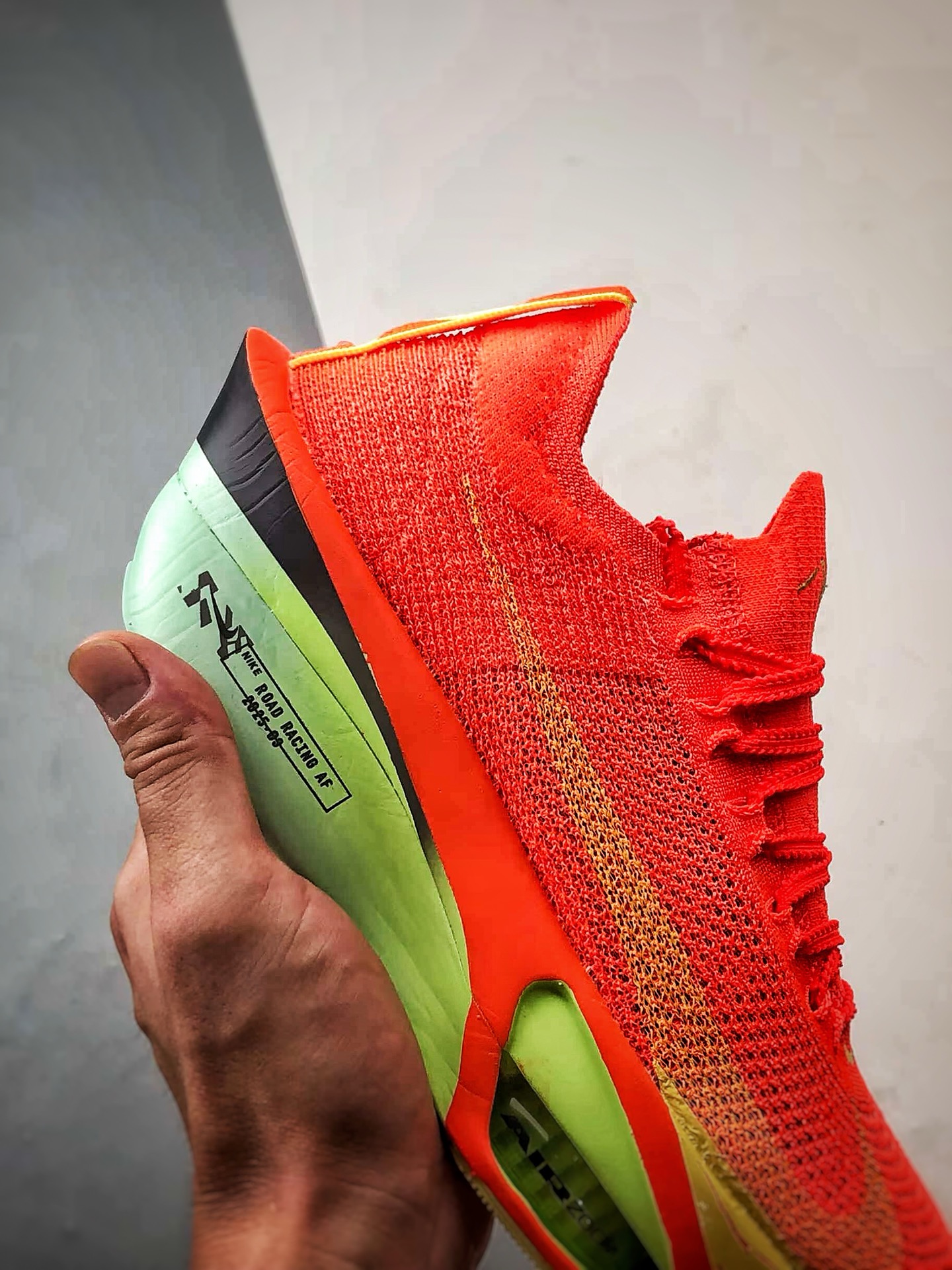 NK Air Zoom Alphafly 3 红绿色 阿尔法飞行3代系列马拉松轻量竞速运动跑鞋 FD8315-600