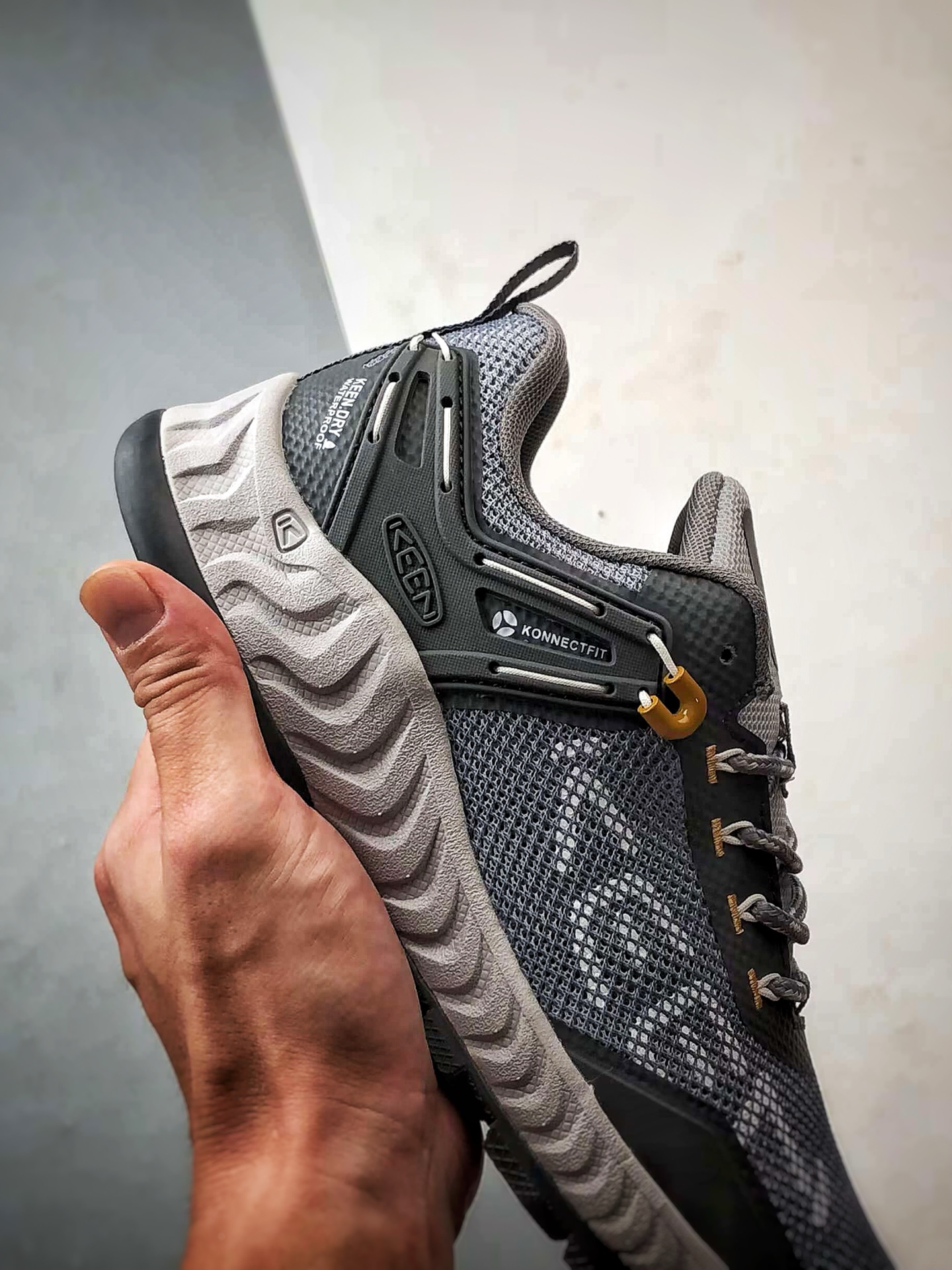 Keen Nxis Evo 灰色 舒适防滑耐磨低帮徒步鞋-莆田鞋,莆田鞋货源,高仿鞋,高仿鞋货源,安福档口,莆田高仿鞋,莆田鞋批发,高仿鞋批发,莆田高仿运动鞋,高仿运动鞋,莆田运动鞋 Keen Nxis Evo 灰色 舒适防滑耐磨低帮徒步鞋