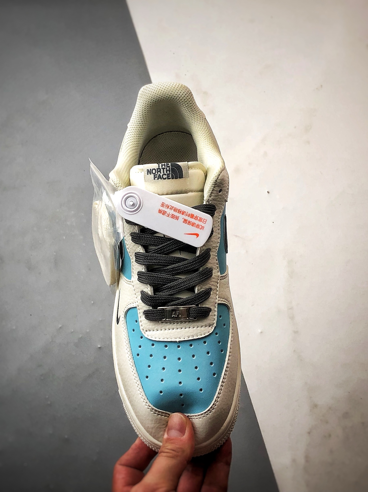 TNF x Air Force 1 Low 米蓝黑钩 CS5288-026-莆田鞋,莆田鞋货源,高仿鞋,高仿鞋货源,安福档口,莆田高仿鞋,莆田鞋批发,高仿鞋批发,莆田高仿运动鞋,高仿运动鞋,莆田运动鞋 TNF x Air Force 1 Low 米蓝黑钩 CS5288-026