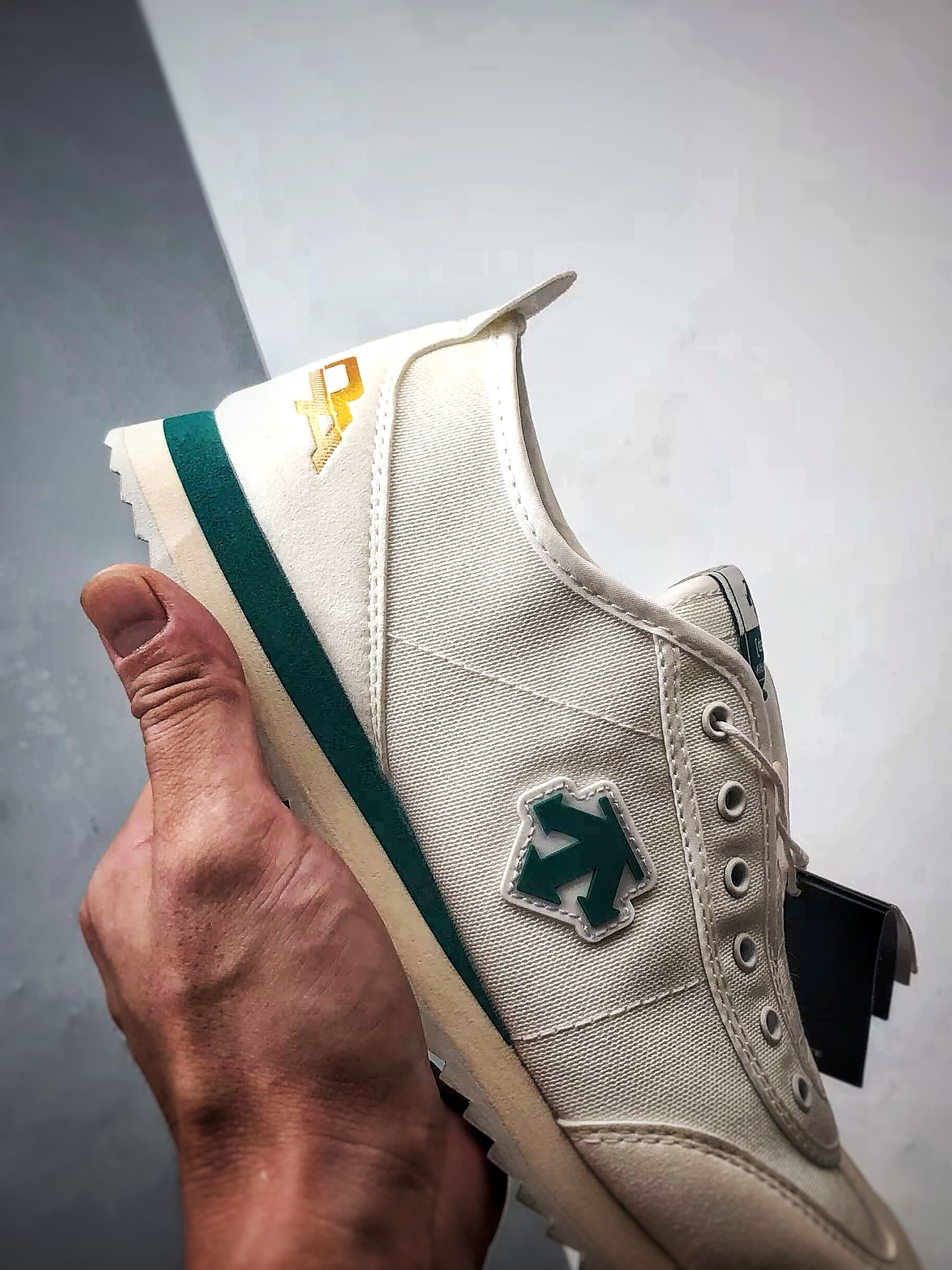 Descente Chron Tempo 白绿 迪桑特帆布一脚蹬轻便生活休闲鞋-莆田鞋,莆田鞋货源,高仿鞋,高仿鞋货源,安福档口,莆田高仿鞋,莆田鞋批发,高仿鞋批发,莆田高仿运动鞋,高仿运动鞋,莆田运动鞋 Descente Chron Tempo 白绿 迪桑特帆布一脚蹬轻便生活休闲鞋