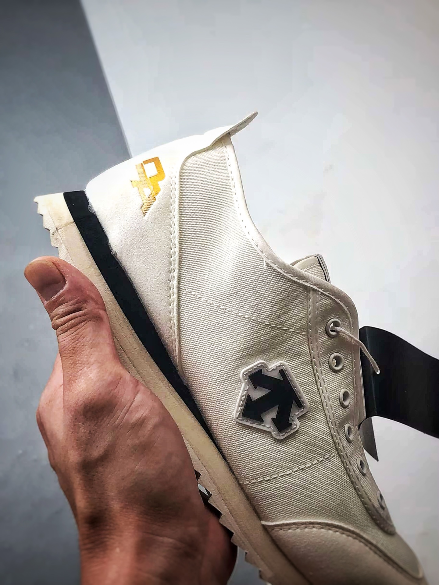 Descente Chron Tempo 白黑 迪桑特帆布一脚蹬轻便生活休闲鞋-莆田鞋,莆田鞋货源,高仿鞋,高仿鞋货源,安福档口,莆田高仿鞋,莆田鞋批发,高仿鞋批发,莆田高仿运动鞋,高仿运动鞋,莆田运动鞋 Descente Chron Tempo 白黑 迪桑特帆布一脚蹬轻便生活休闲鞋