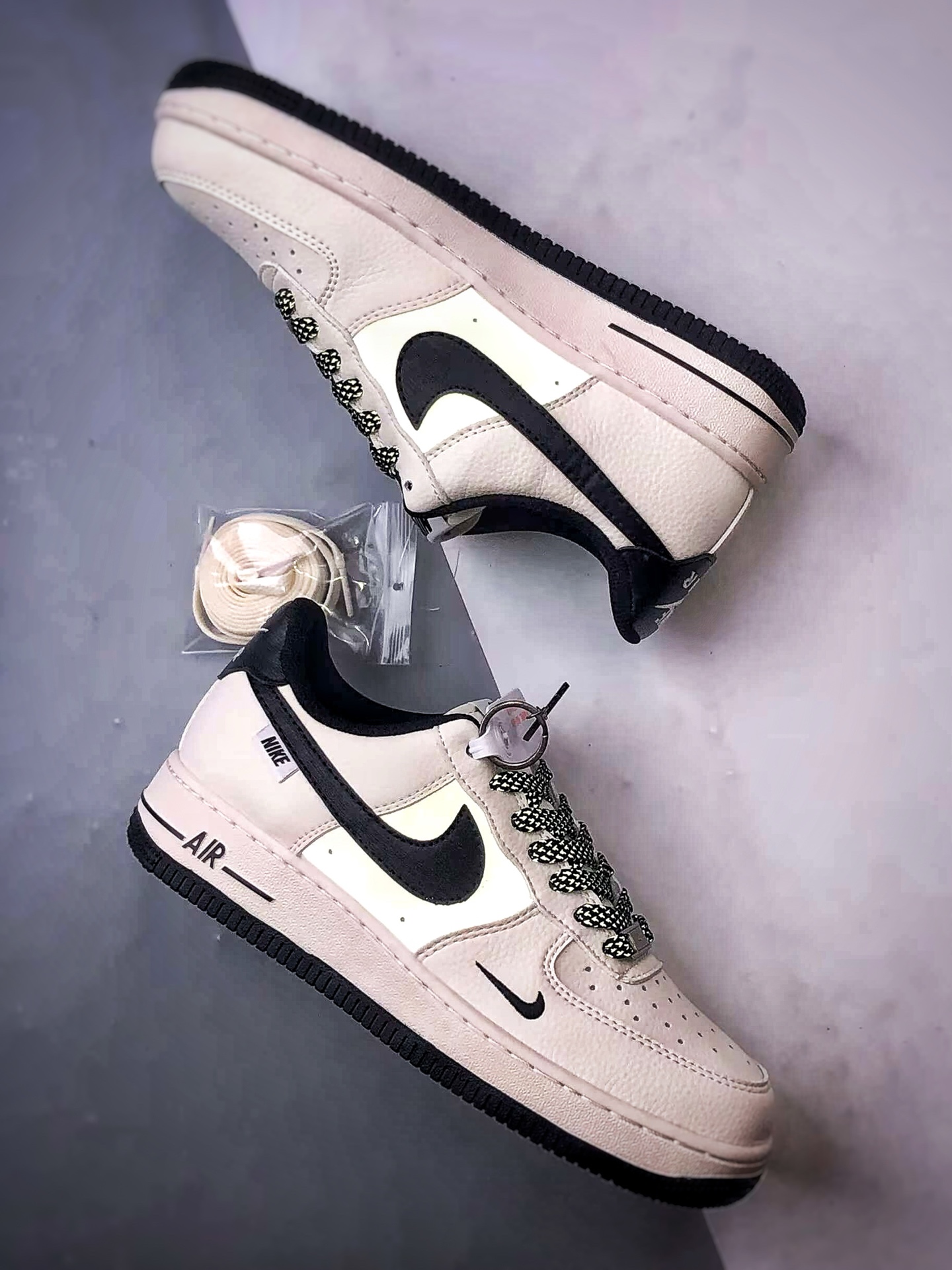 Air Force 1 '07 Low 米白黑 SM6668-105-莆田鞋,莆田鞋货源,高仿鞋,高仿鞋货源,安福档口,莆田高仿鞋,莆田鞋批发,高仿鞋批发,莆田高仿运动鞋,高仿运动鞋,莆田运动鞋 Air Force 1 '07 Low 米白黑 SM6668-105