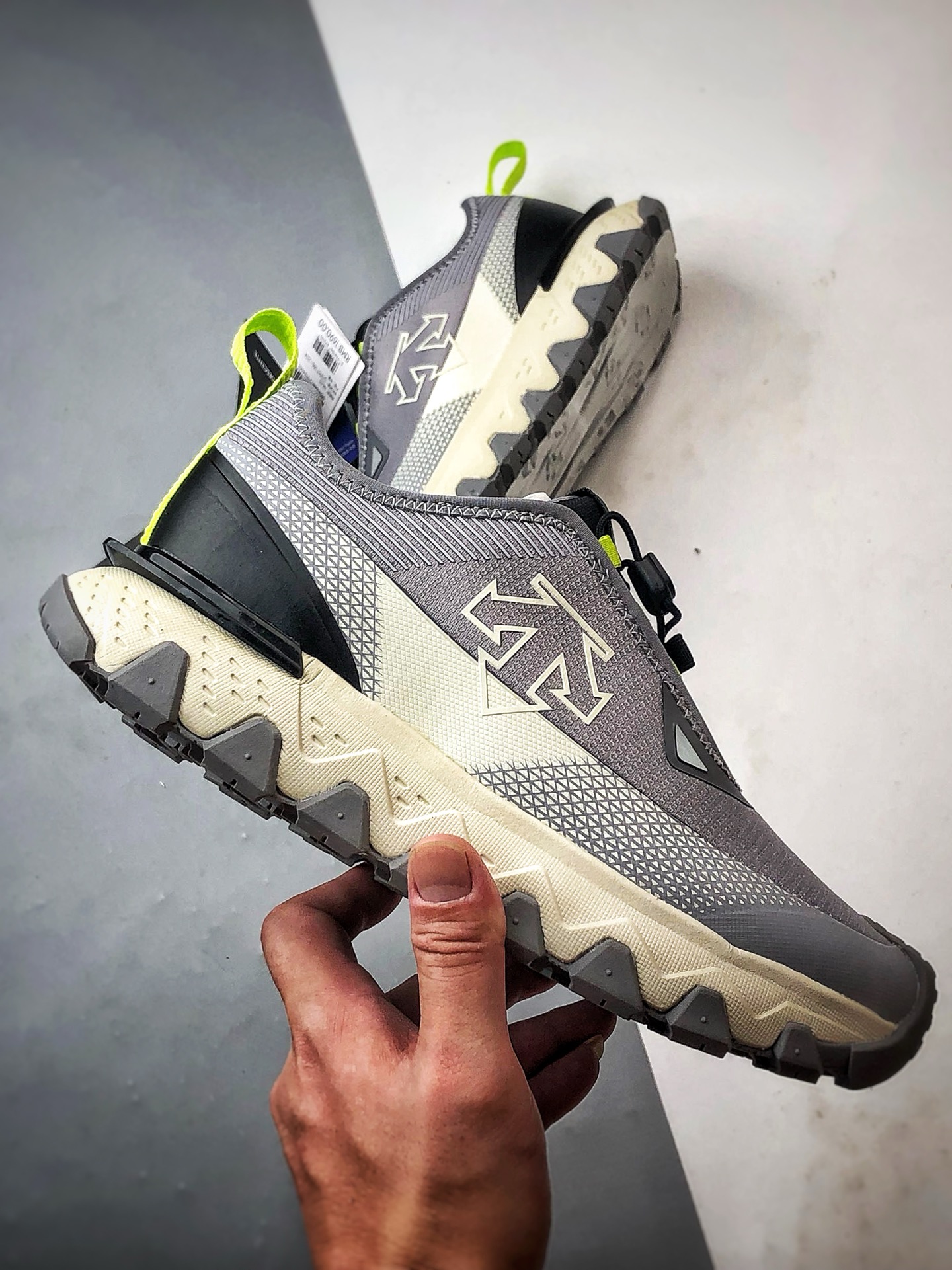 Descente Ski Style Snow Ride 灰黑色 潮流运动机能户外滑雪登山鞋-莆田鞋,莆田鞋货源,高仿鞋,高仿鞋货源,安福档口,莆田高仿鞋,莆田鞋批发,高仿鞋批发,莆田高仿运动鞋,高仿运动鞋,莆田运动鞋 Descente Ski Style Snow Ride 灰黑色 潮流运动机能户外滑雪登山鞋