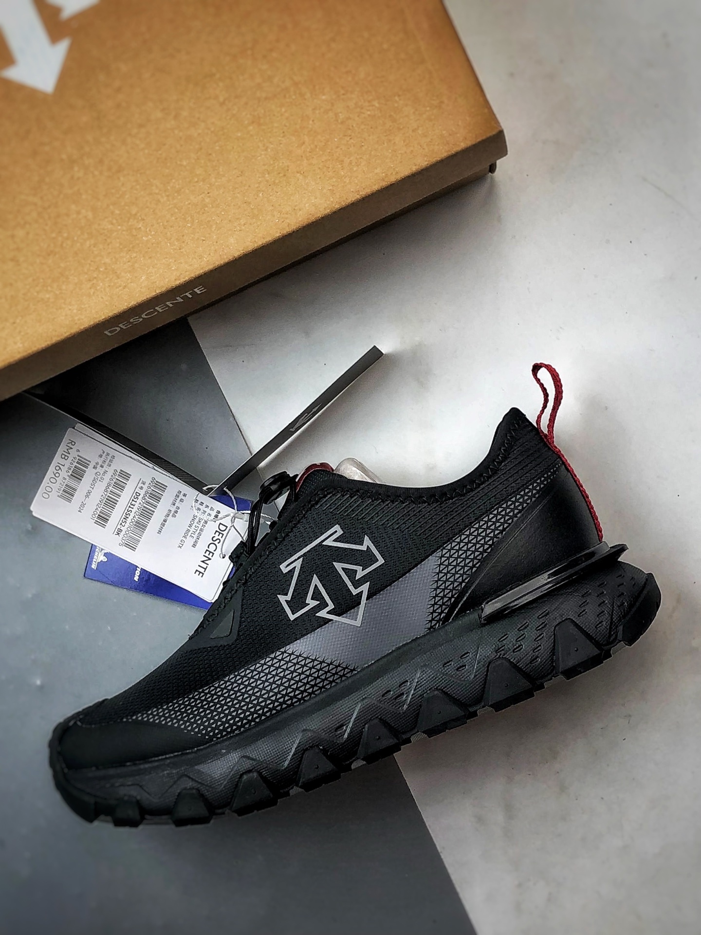 Descente Ski Style Snow Ride 黑色 潮流运动机能户外滑雪登山鞋-莆田鞋,莆田鞋货源,高仿鞋,高仿鞋货源,安福档口,莆田高仿鞋,莆田鞋批发,高仿鞋批发,莆田高仿运动鞋,高仿运动鞋,莆田运动鞋 Descente Ski Style Snow Ride 黑色 潮流运动机能户外滑雪登山鞋