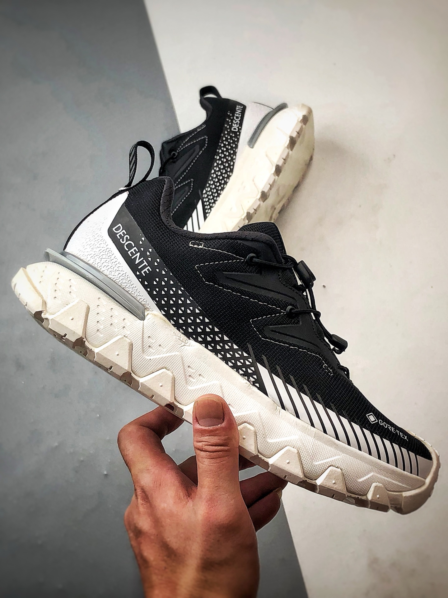 Descente Ski Style Snow Ride GTX 黑白 潮流运动机能户外滑雪登山鞋