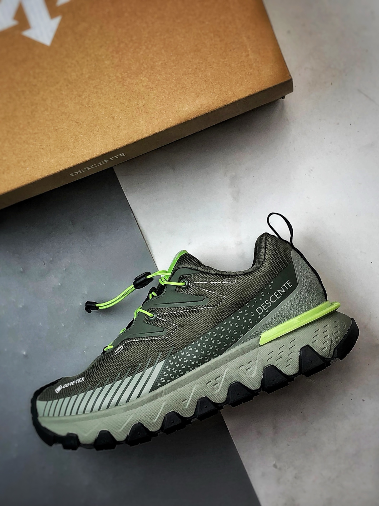 Descente Ski Style Snow Ride GTX 绿色 潮流运动机能户外滑雪登山鞋-莆田鞋,莆田鞋货源,高仿鞋,高仿鞋货源,安福档口,莆田高仿鞋,莆田鞋批发,高仿鞋批发,莆田高仿运动鞋,高仿运动鞋,莆田运动鞋 Descente Ski Style Snow Ride GTX 绿色 潮流运动机能户外滑雪登山鞋