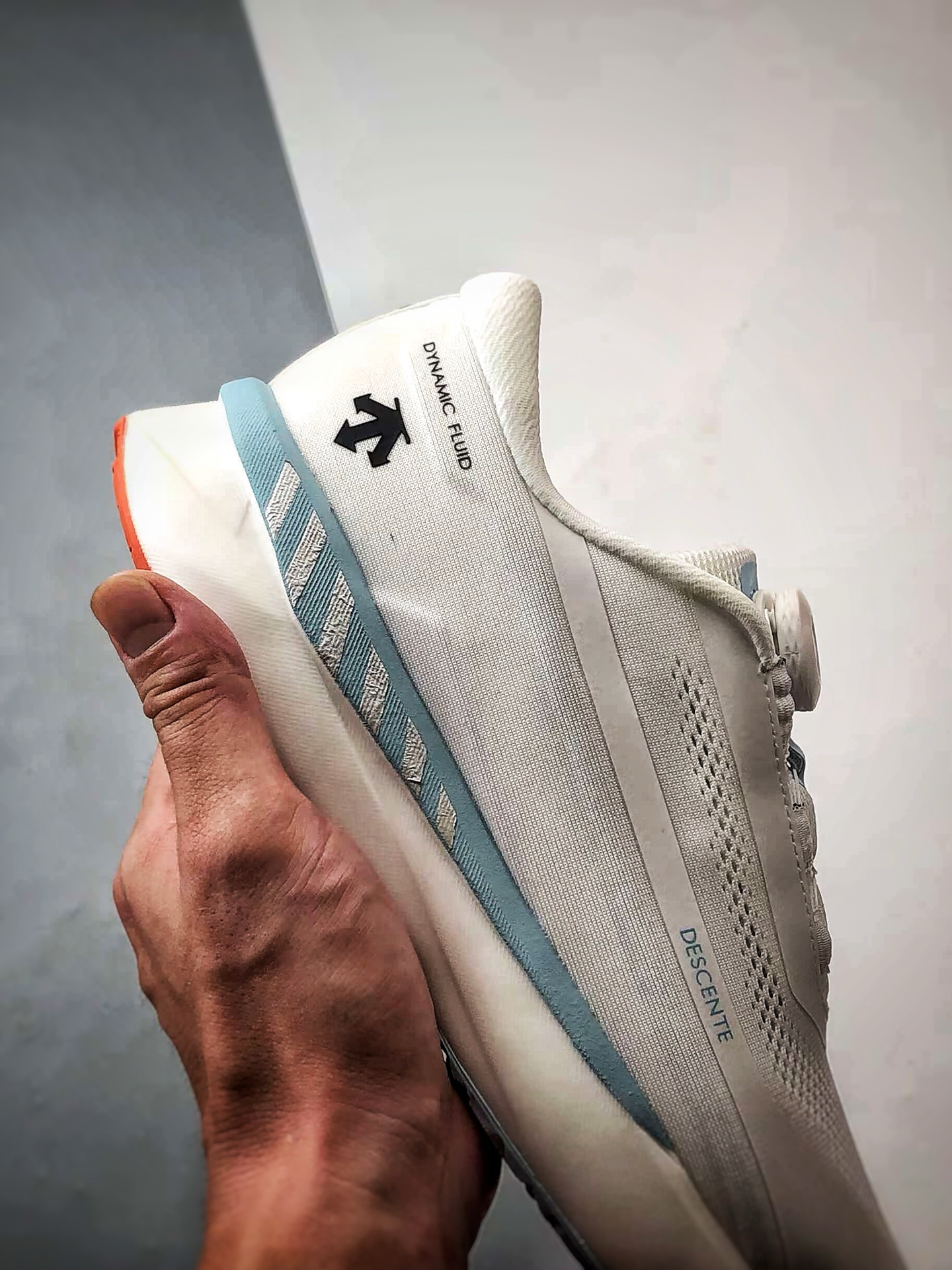 Descente Running DFluid 2.0 白蓝 流体轻量低帮运动跑步鞋-莆田鞋,莆田鞋货源,高仿鞋,高仿鞋货源,安福档口,莆田高仿鞋,莆田鞋批发,高仿鞋批发,莆田高仿运动鞋,高仿运动鞋,莆田运动鞋 Descente Running DFluid 2.0 白蓝 流体轻量低帮运动跑步鞋