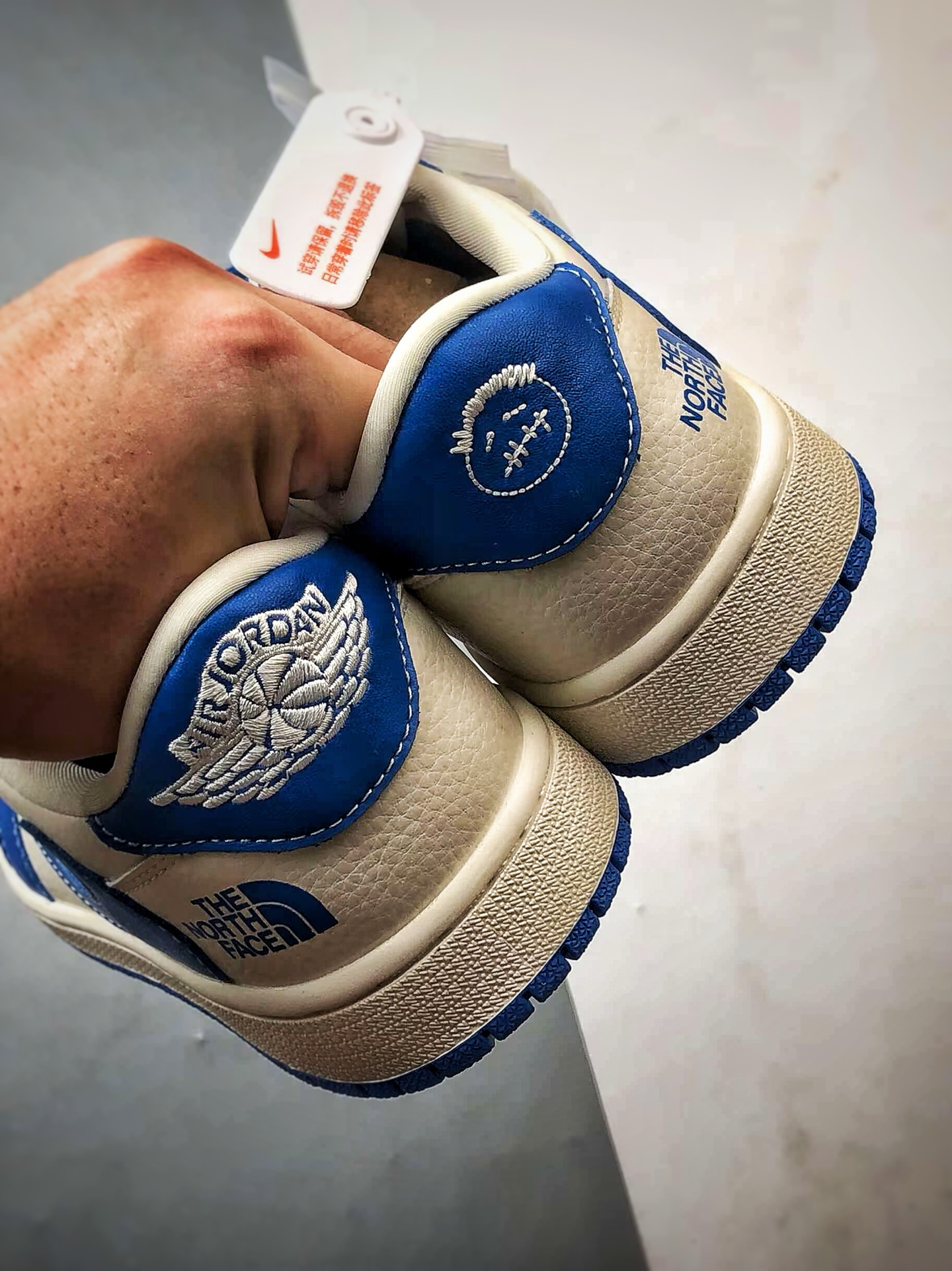 Air Jordan 1 Low OG ”高端定制” 北面米白蓝倒钩 LD2025-033