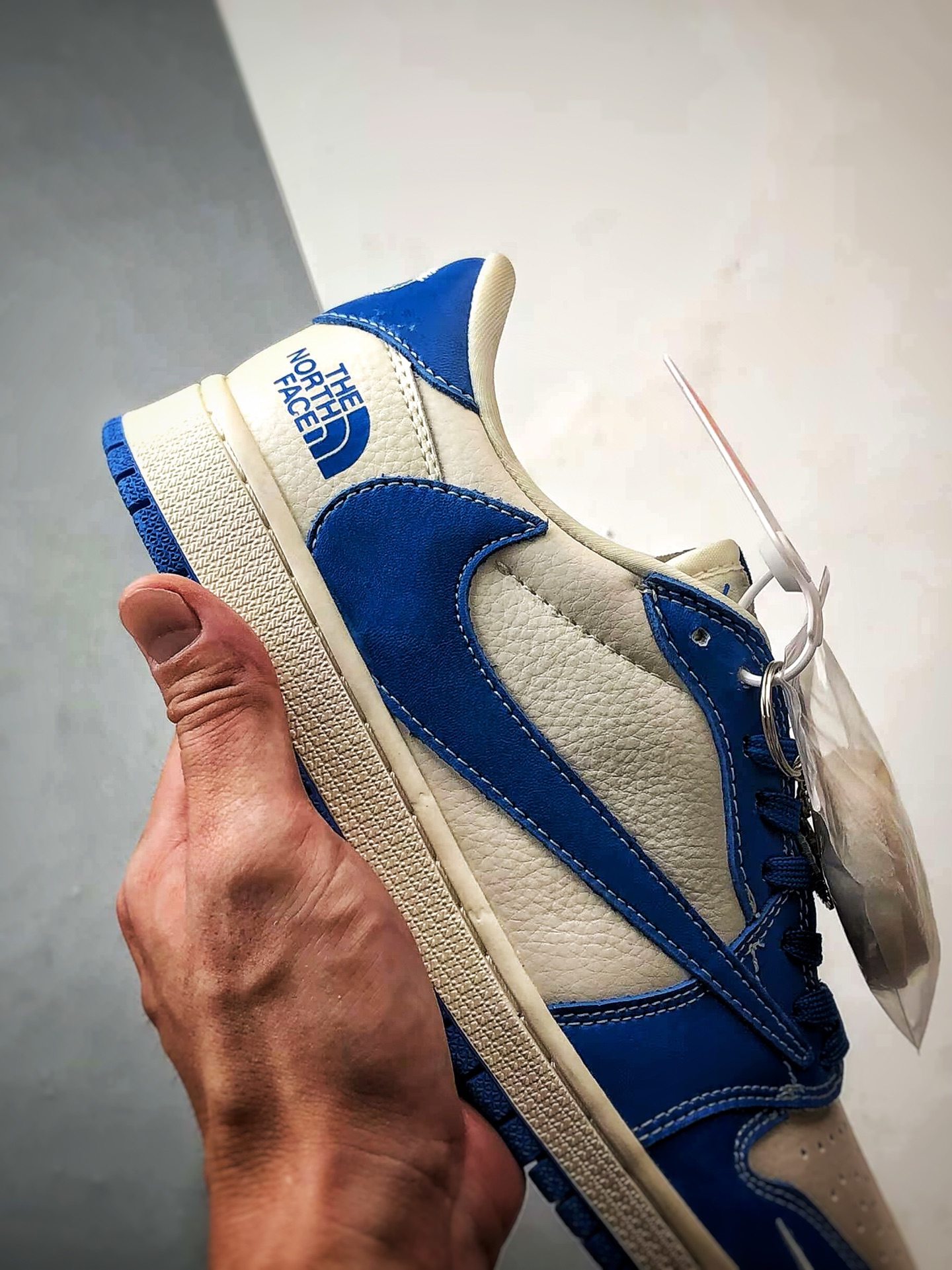 Air Jordan 1 Low OG ”高端定制” 北面米白蓝倒钩 LD2025-033