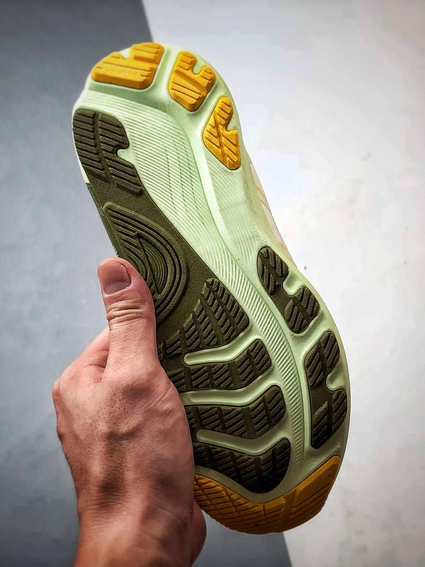 Asics Gel-Kayano 32 白橙绿 卡亚诺32代有氧轻量运动慢跑鞋 1012B838-101