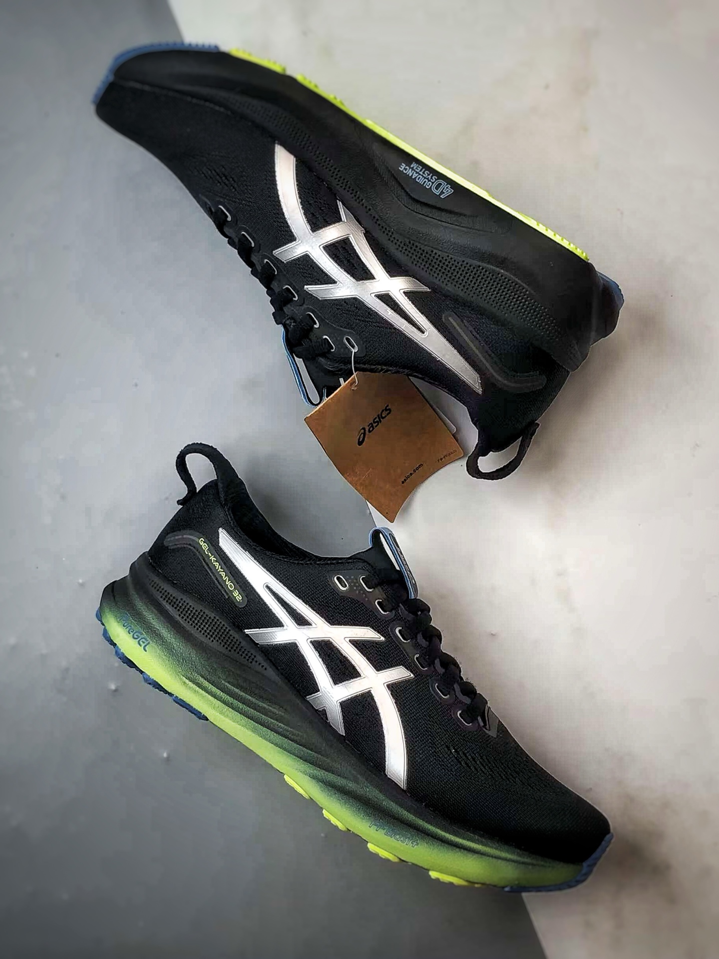 Asics Gel-Kayano 32 黑白绿 卡亚诺32代有氧轻量运动慢跑鞋 1011C052-003