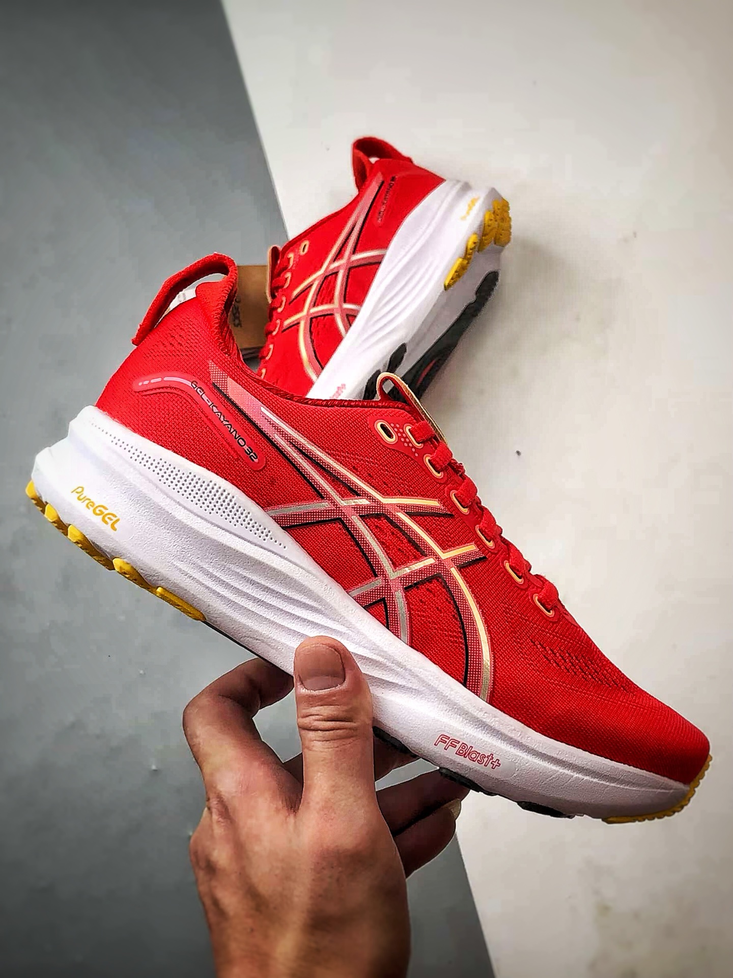 210 Asics Gel-Kayano 32 红色 卡亚诺32代有氧轻量运动慢跑鞋 1012B838-600