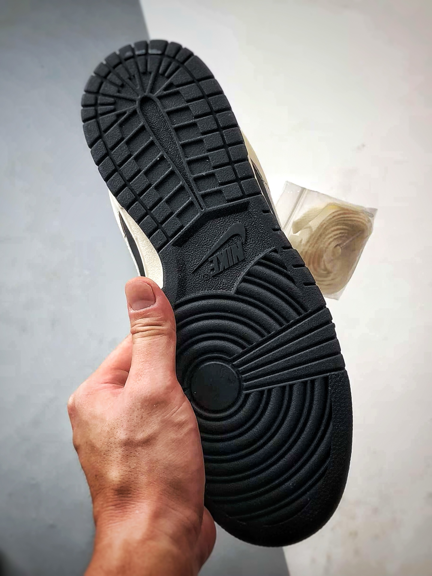 NK Dunk Low Retro ”DIY高端定制” 巴宝莉米白黑 低帮休闲运动板鞋 CS1688-117