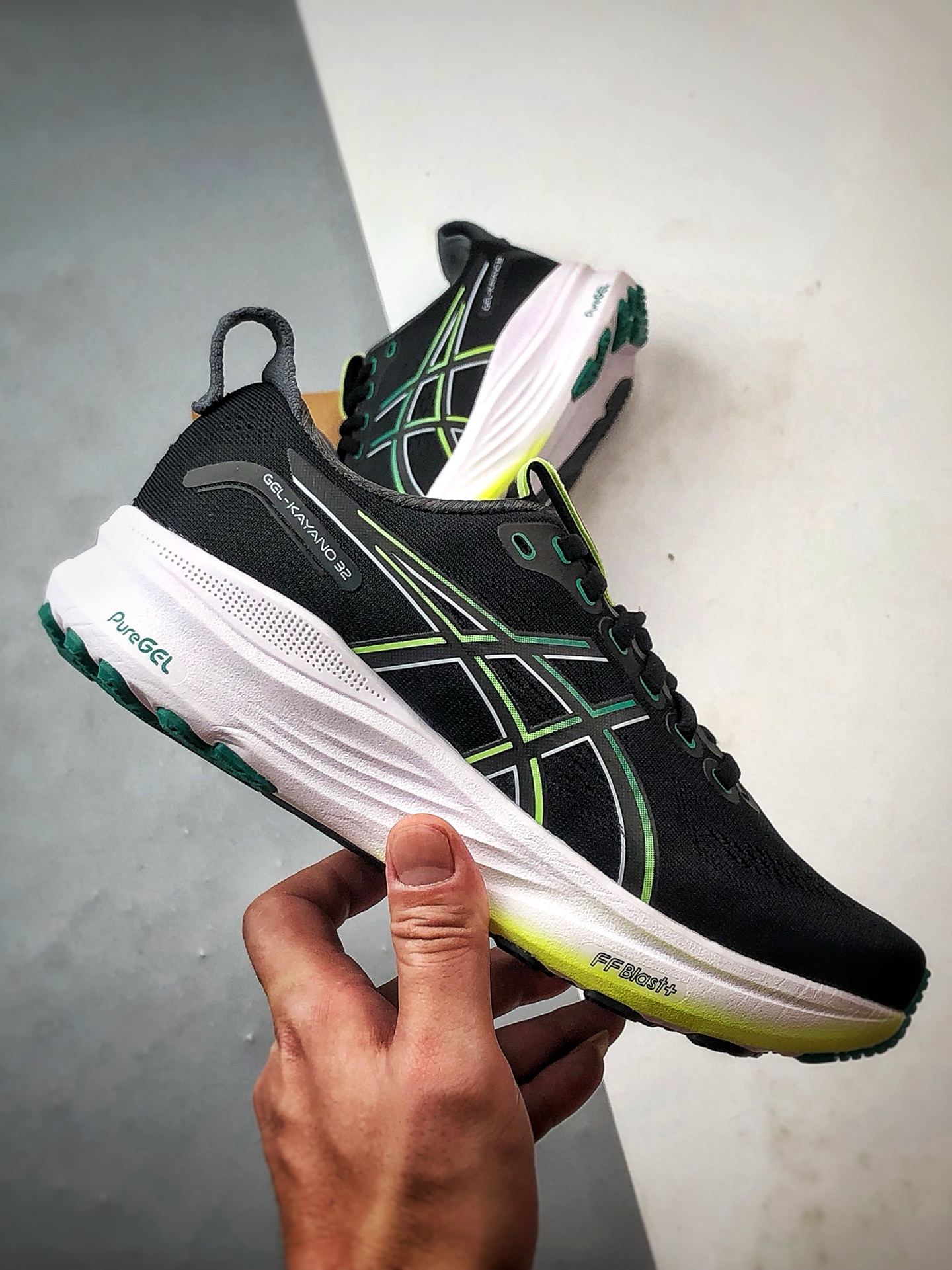 Asics Gel-Kayano 32 黑绿 卡亚诺32代有氧轻量运动慢跑鞋 1012B904-001