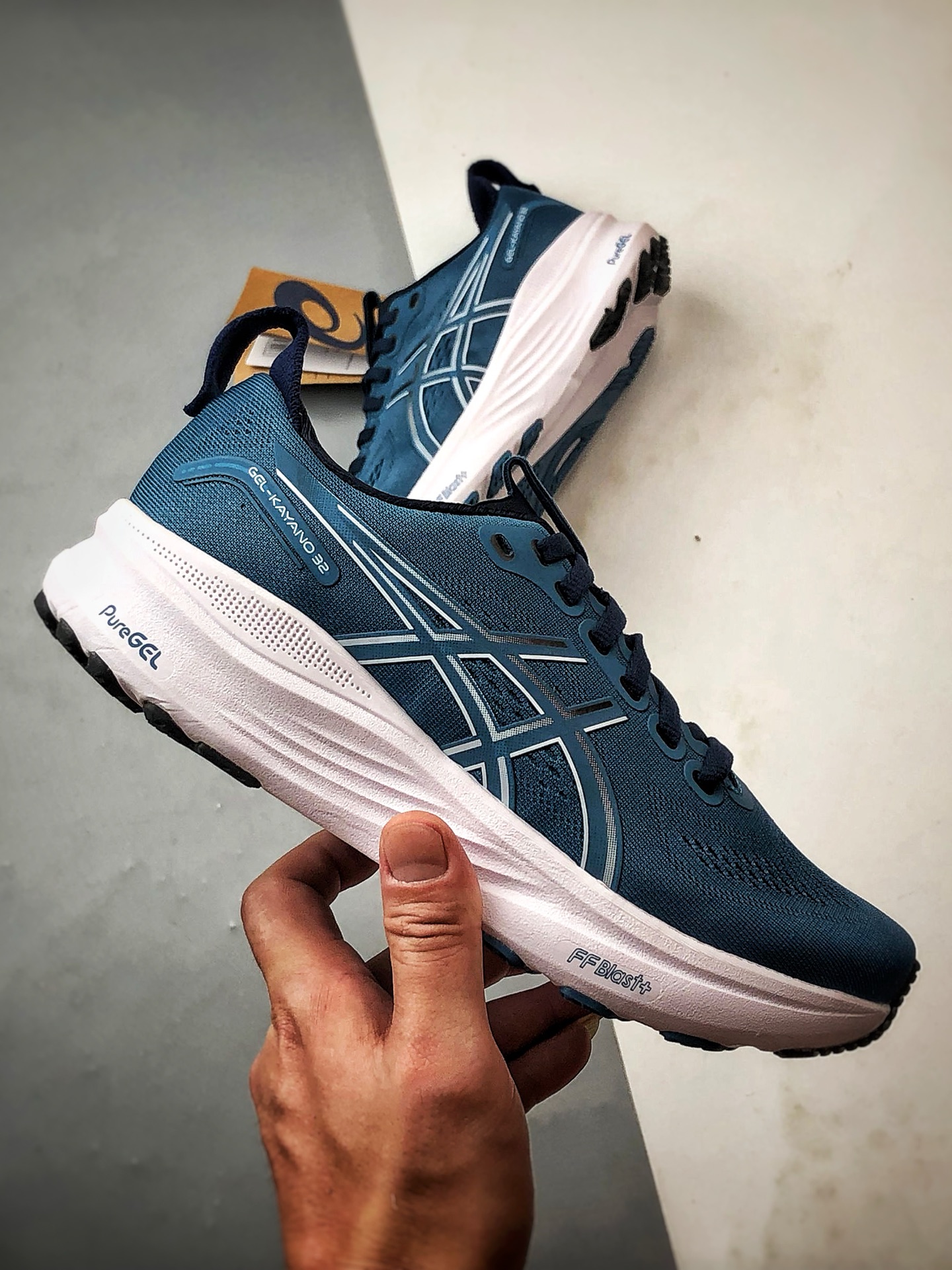 Asics Gel-Kayano 32 蓝色 卡亚诺32代有氧轻量运动慢跑鞋 1011C051-401