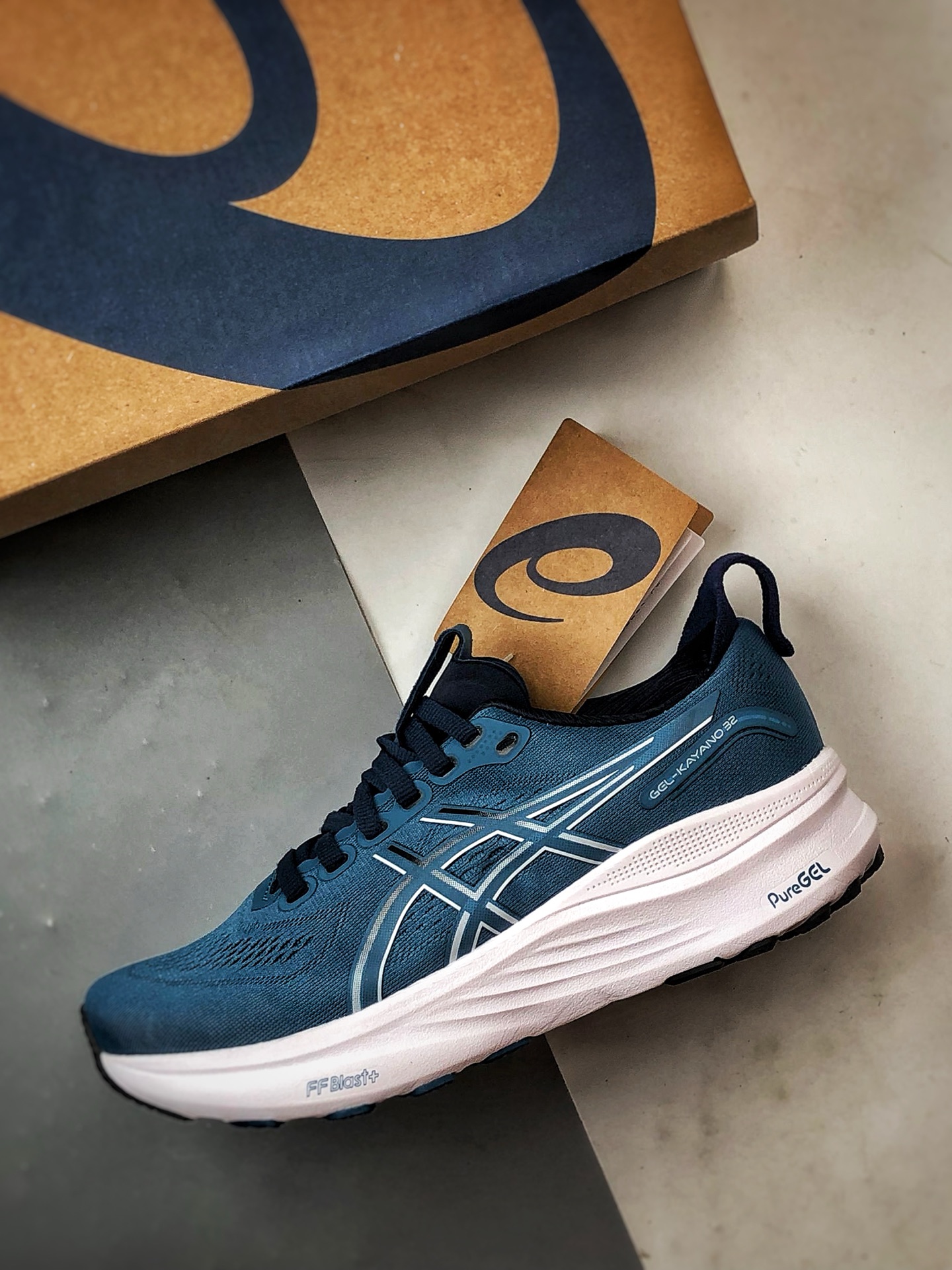 Asics Gel-Kayano 32 蓝色 卡亚诺32代有氧轻量运动慢跑鞋 1011C051-401