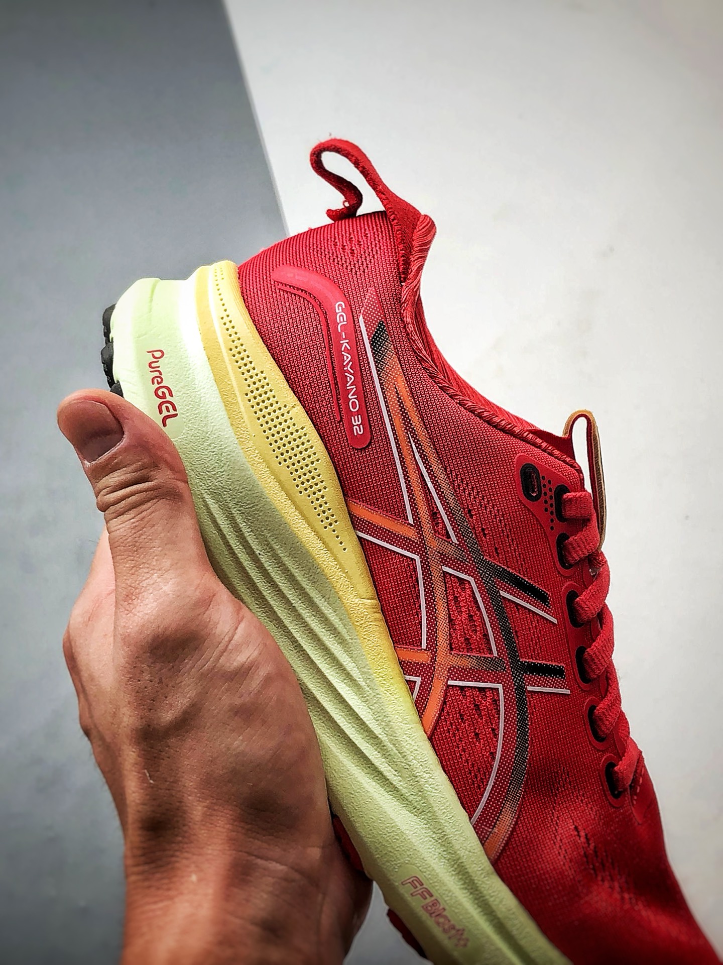 Asics Gel-Kayano 32 红色 卡亚诺32代有氧轻量运动慢跑鞋 10112B838-700