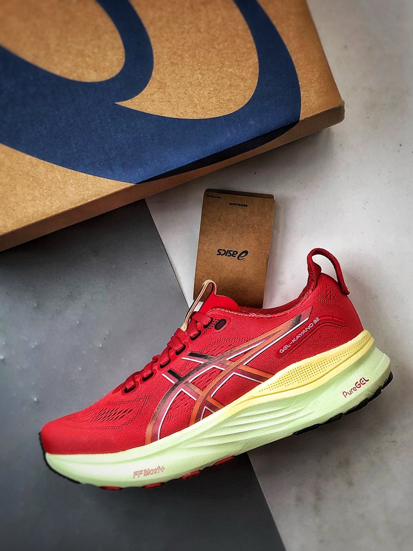 Asics Gel-Kayano 32 红色 卡亚诺32代有氧轻量运动慢跑鞋 10112B838-700