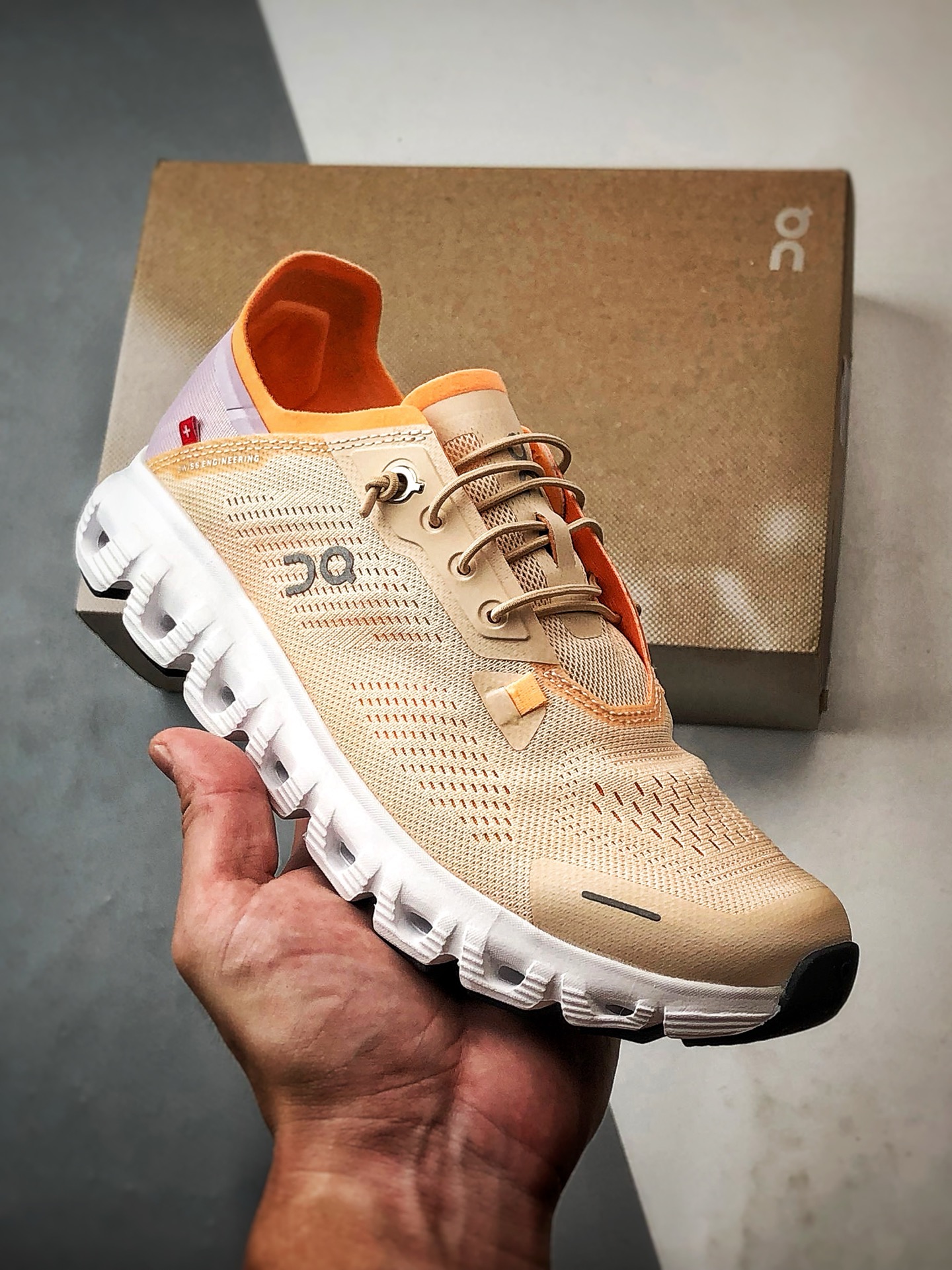 On昂跑 Cloud 6 Coa橘紫 户外机能舒适轻量休闲跑步鞋 3WF10023023