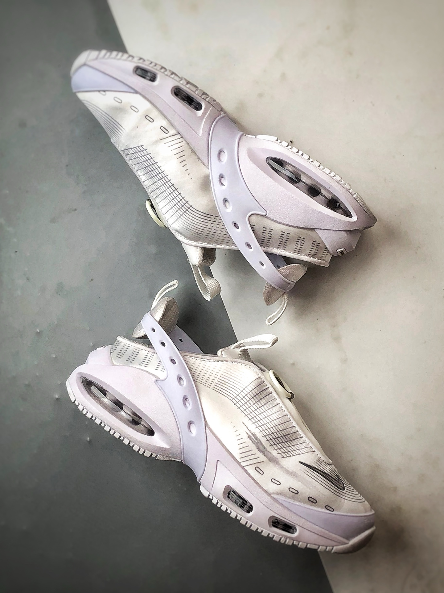 NK Air Max Craze 白色 全掌气垫休闲透气跑步鞋