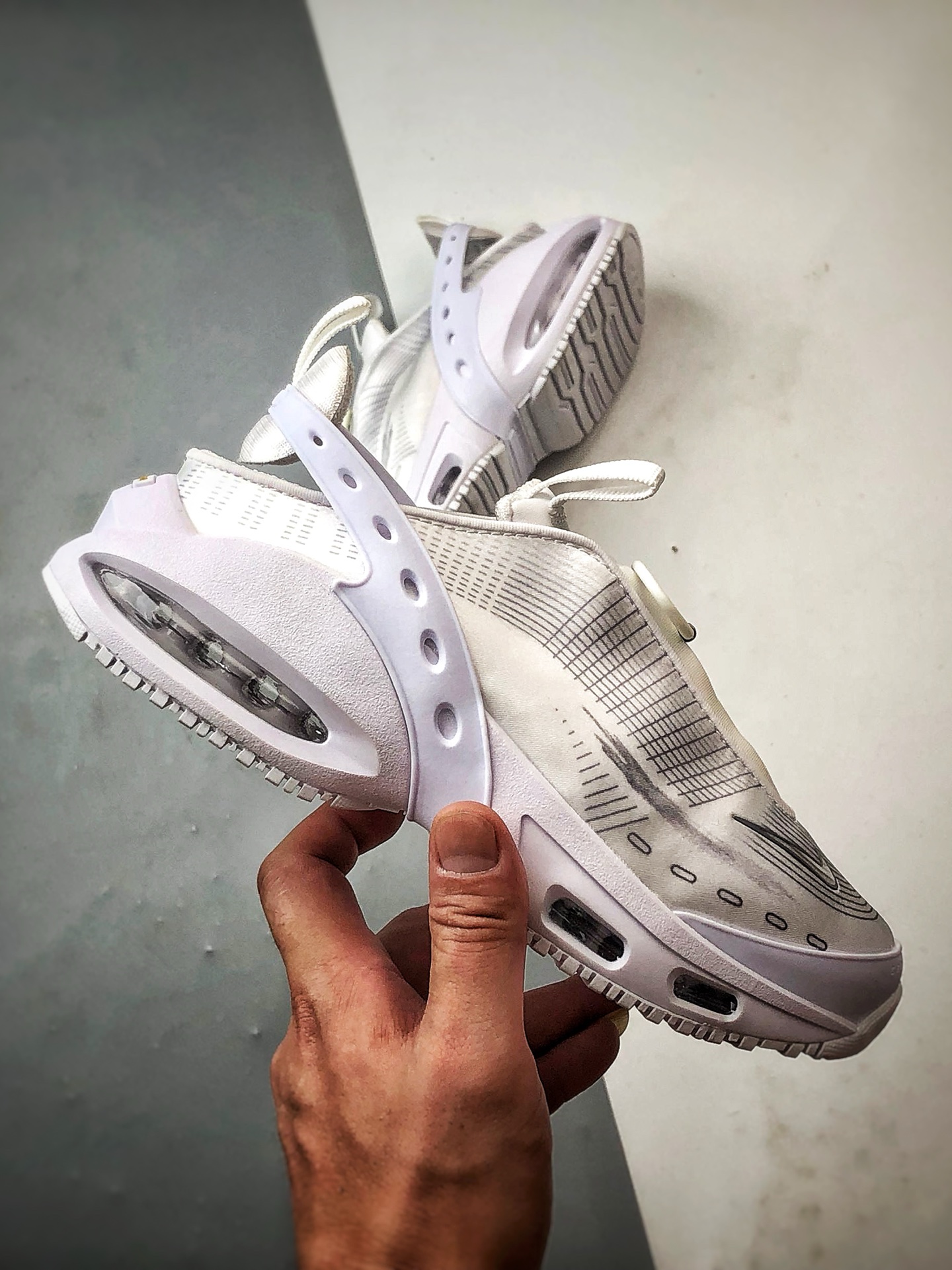 NK Air Max Craze 白色 全掌气垫休闲透气跑步鞋