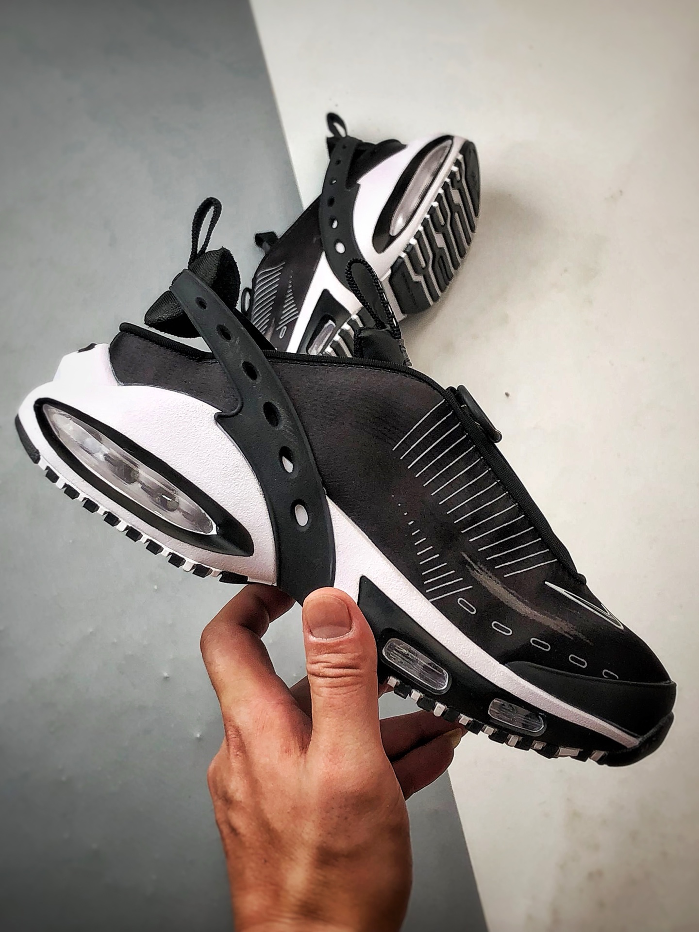 220 NK Air Max Craze 黑白 全掌气垫休闲透气跑步鞋