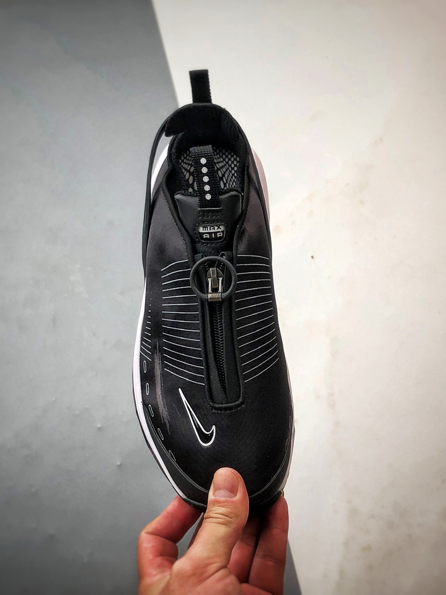 220 NK Air Max Craze 黑白 全掌气垫休闲透气跑步鞋