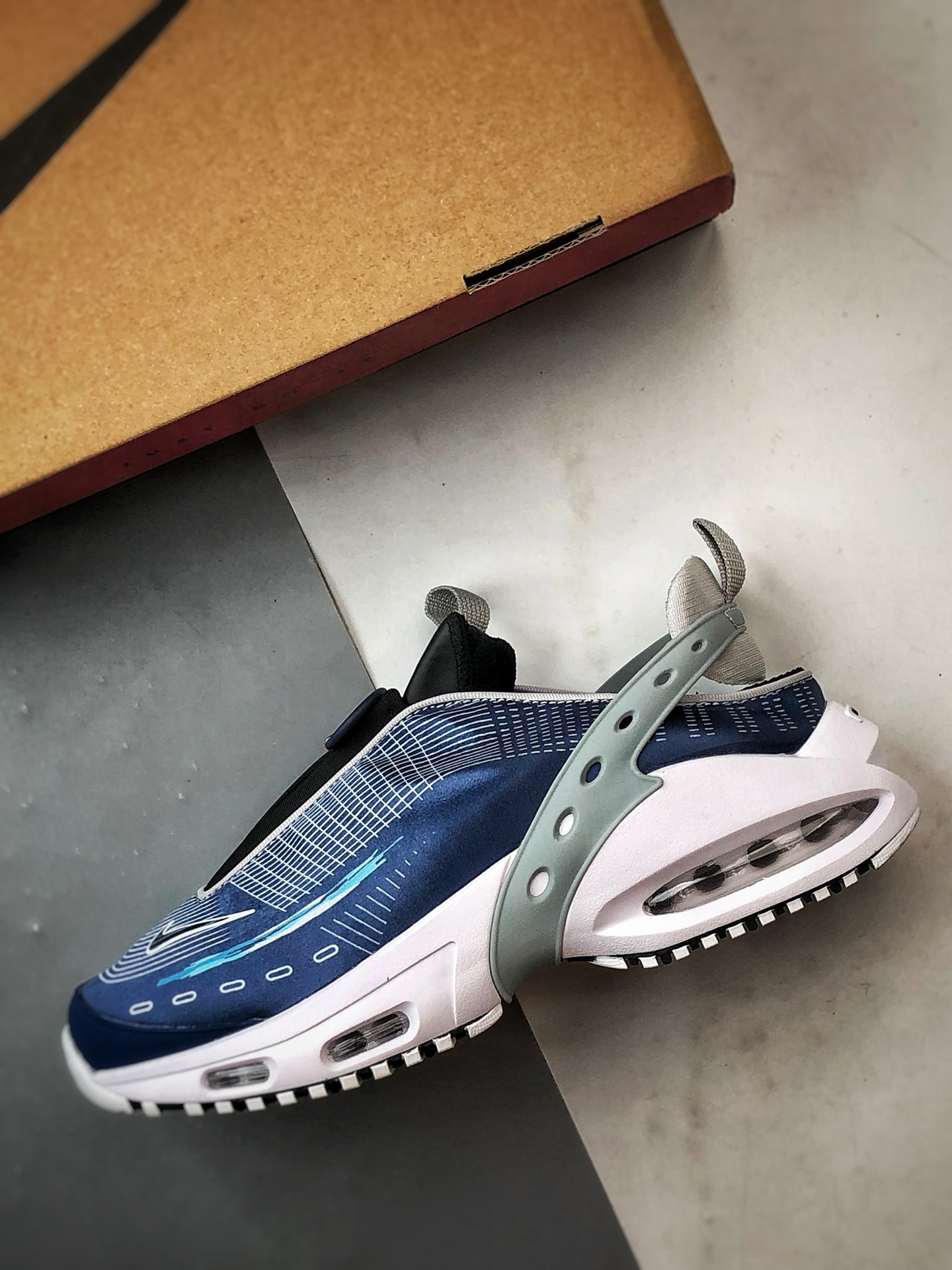 NK Air Max Craze 蓝白 全掌气垫休闲透气跑步鞋