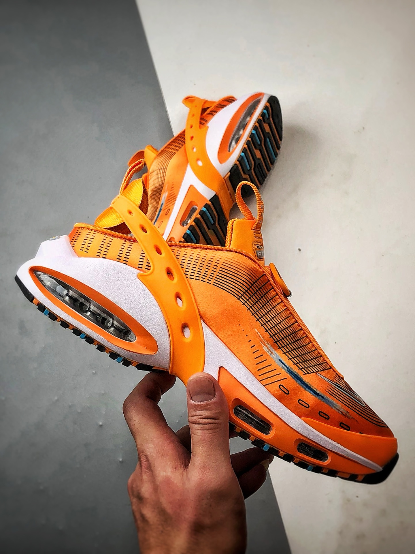 NK Air Max Craze 橙色 全掌气垫休闲透气跑步鞋