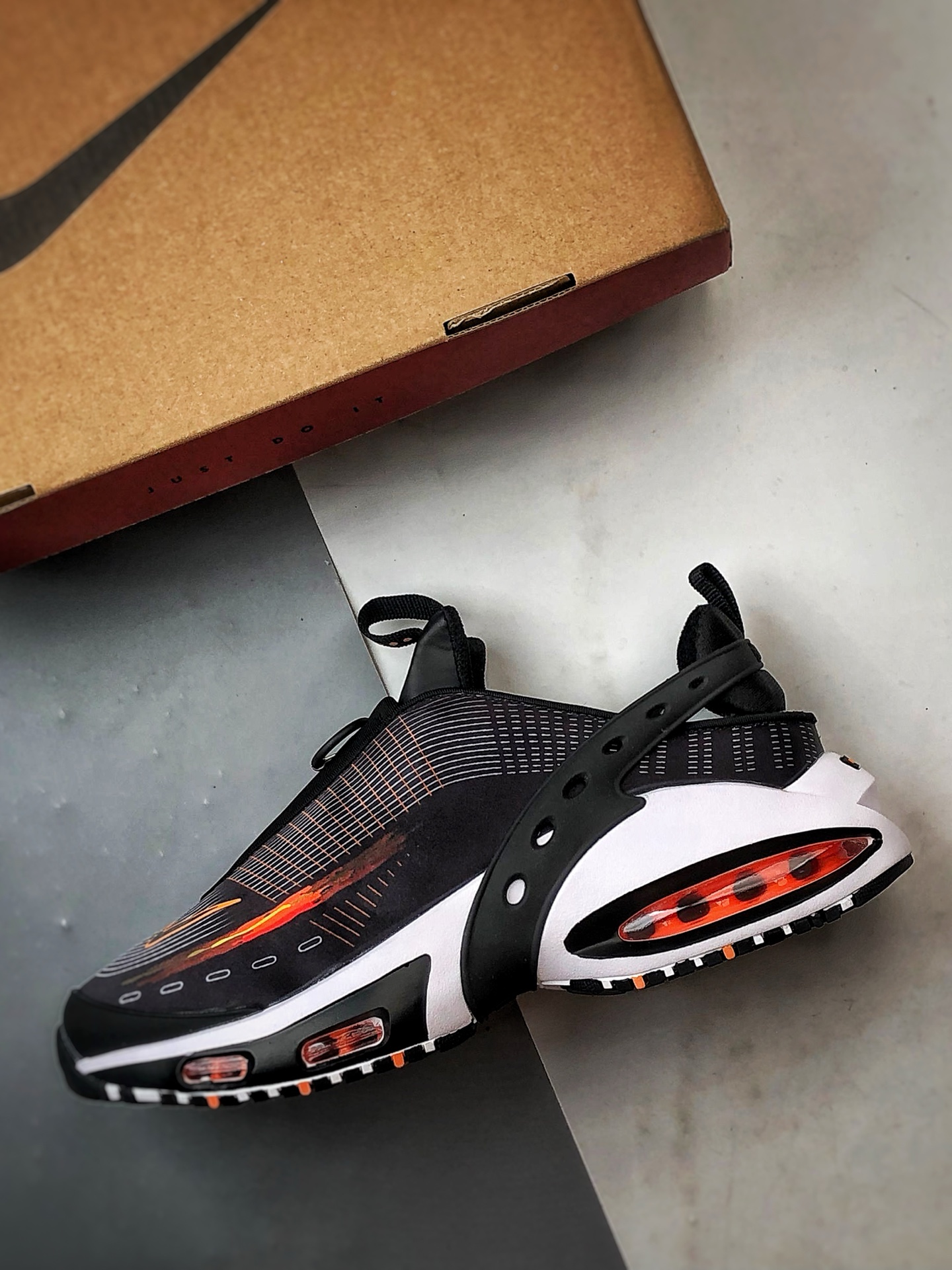 200 NK Air Max Craze 黑橙 全掌气垫休闲透气跑步鞋