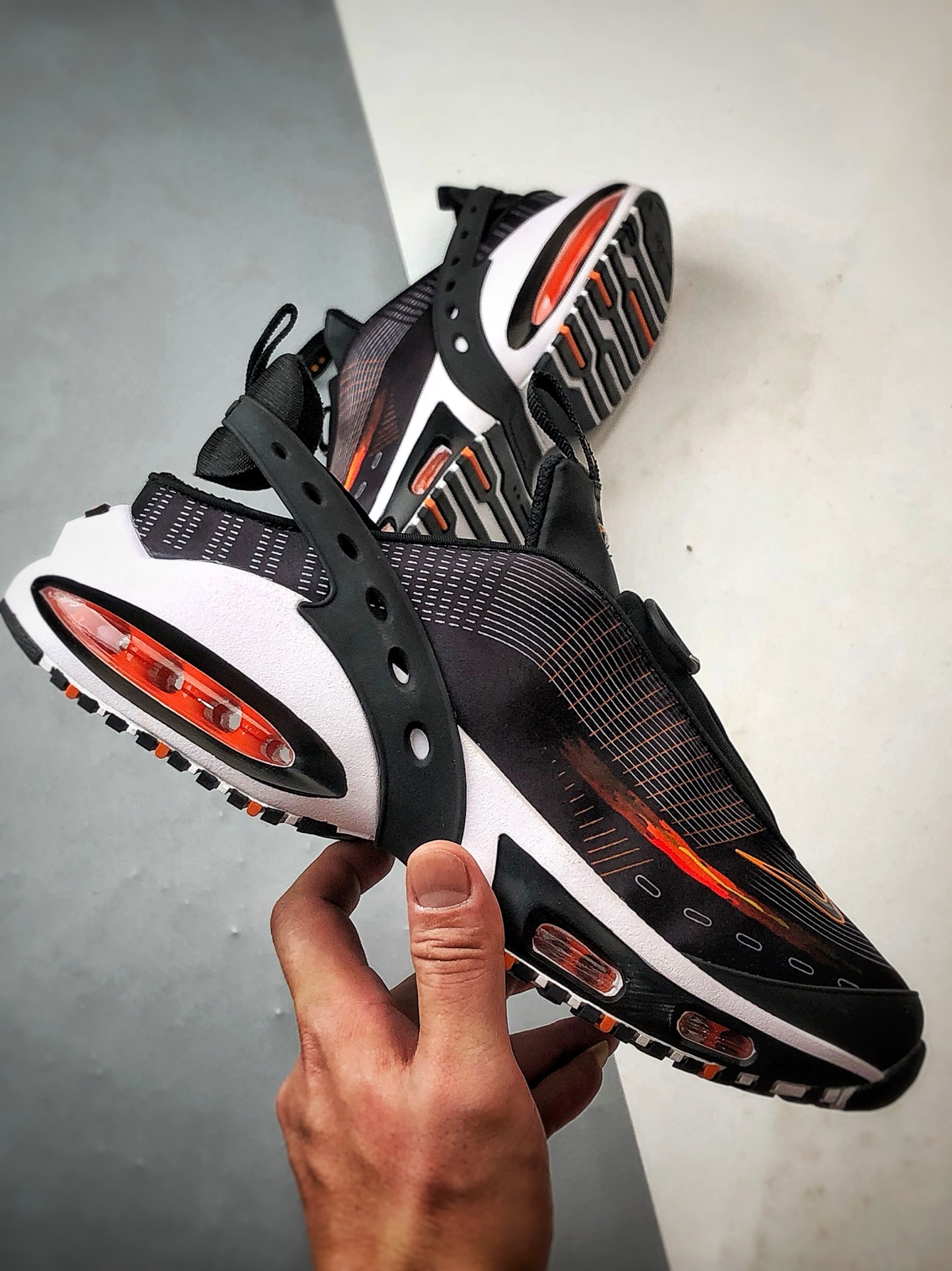 200 NK Air Max Craze 黑橙 全掌气垫休闲透气跑步鞋