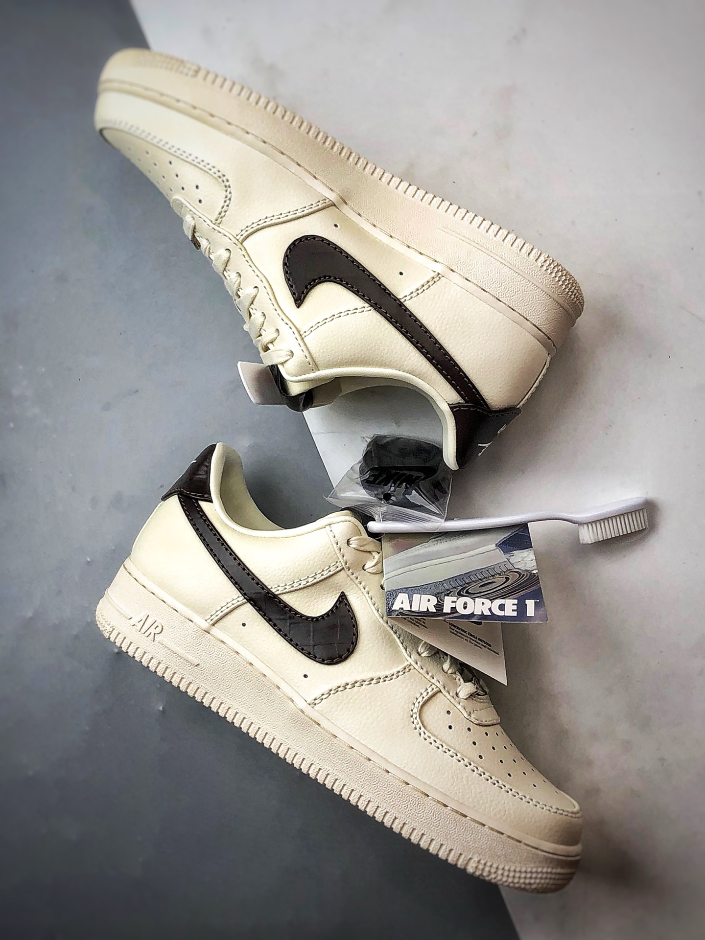 200 Air Force 1 '07 Low 奶白棕  IH7332-001