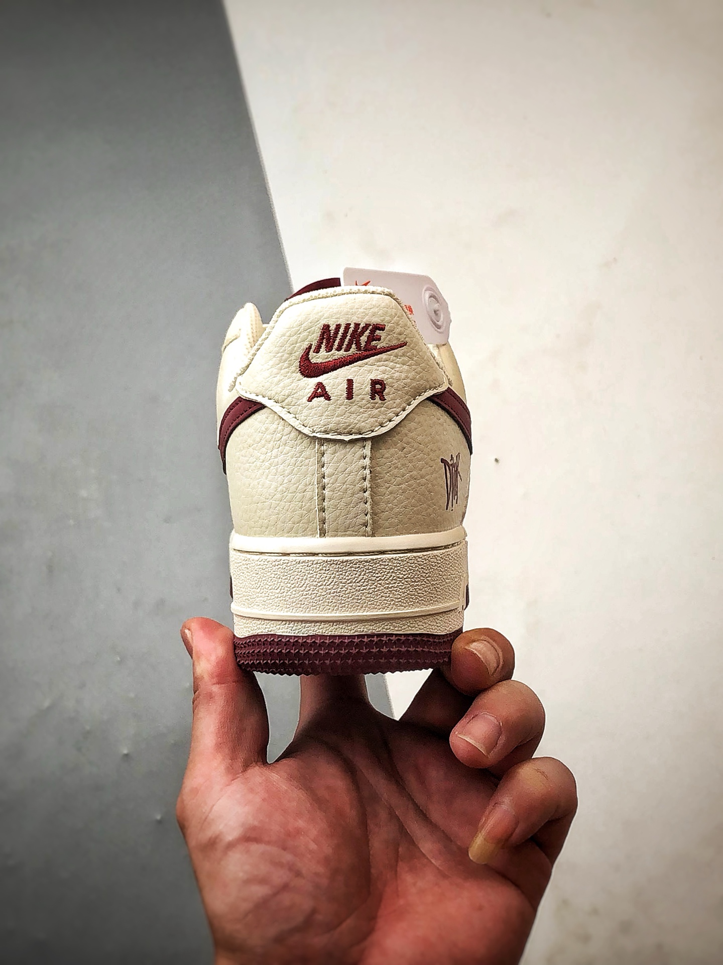 Dior x Air Force 1 Low 涂鸦米白酒红 HJ3318-002