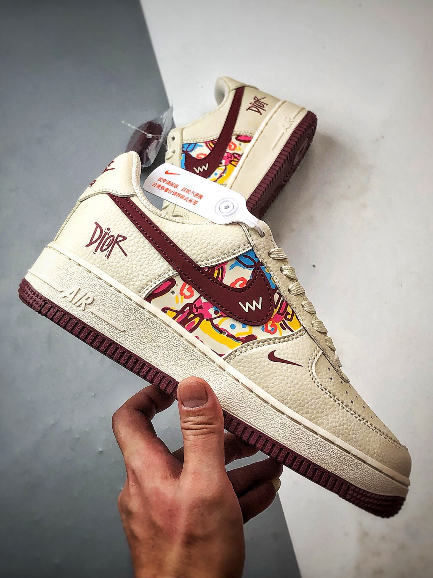 Dior x Air Force 1 Low 涂鸦米白酒红 HJ3318-002
