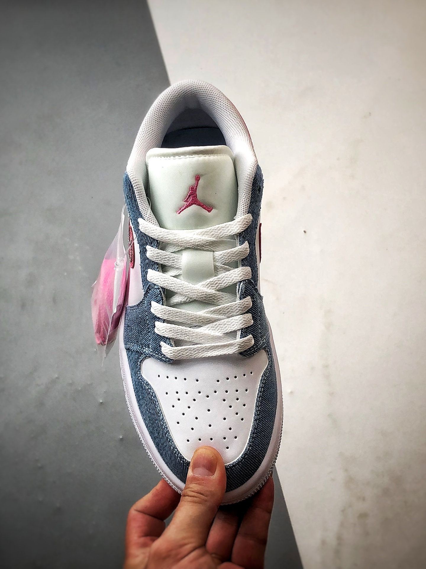 200 Air Jordan 1 Low 牛仔蓝粉钻钩  HQ2001-400